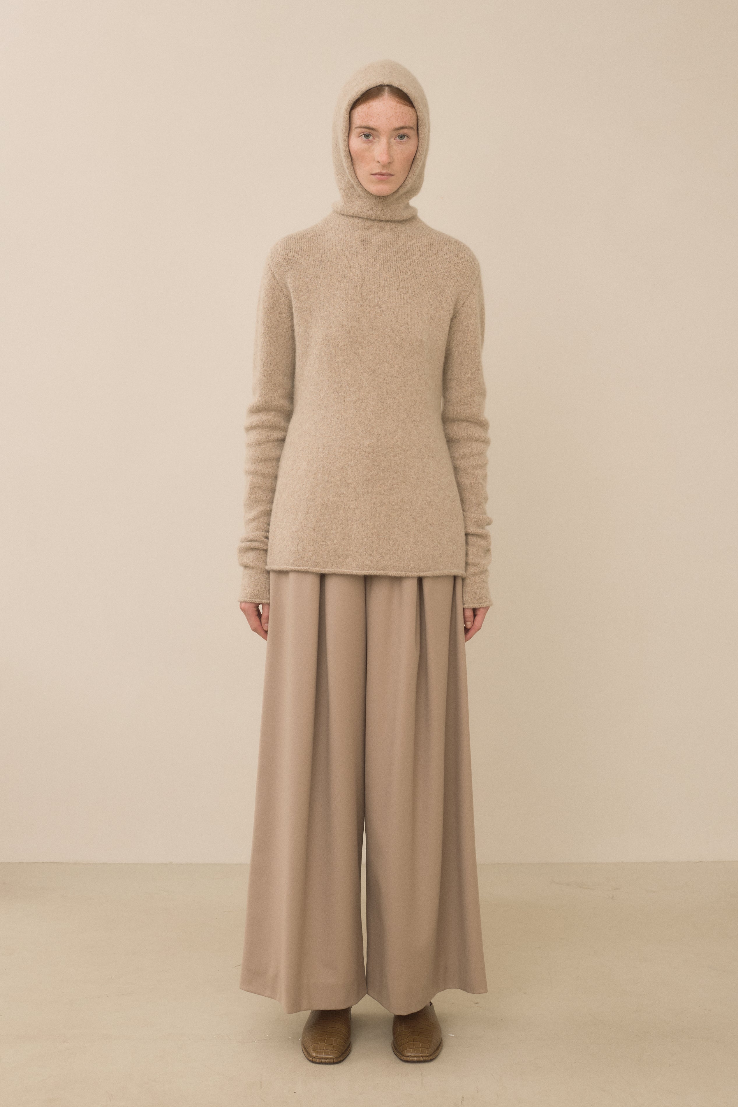 SOFT BALACLAVA PULLOVER