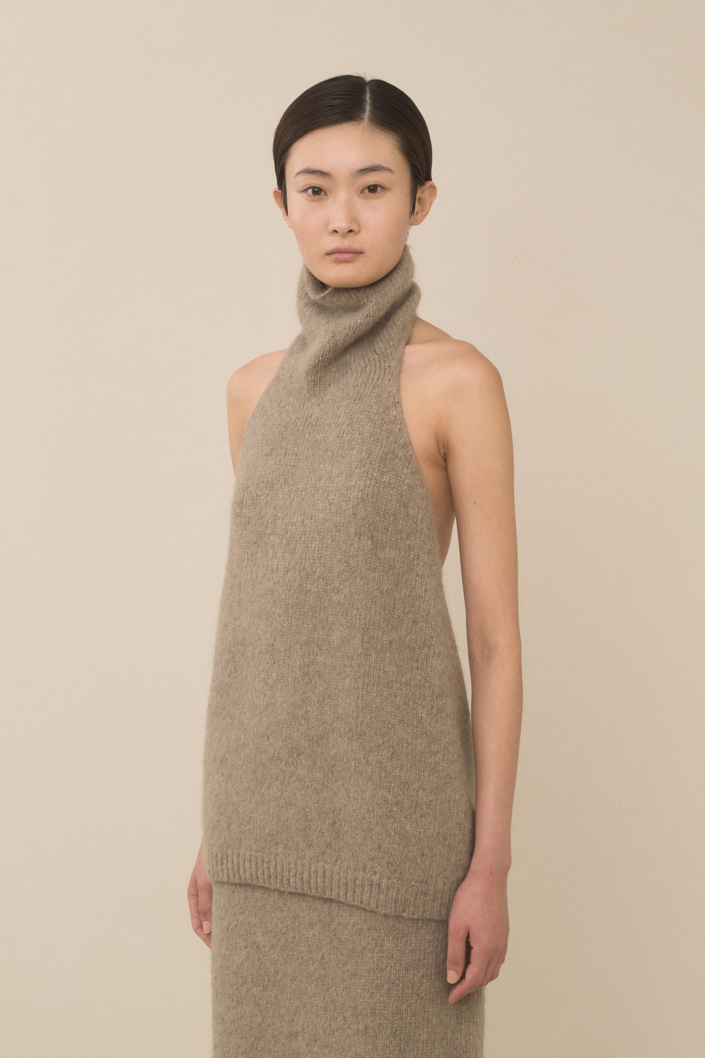LOFT HALTER