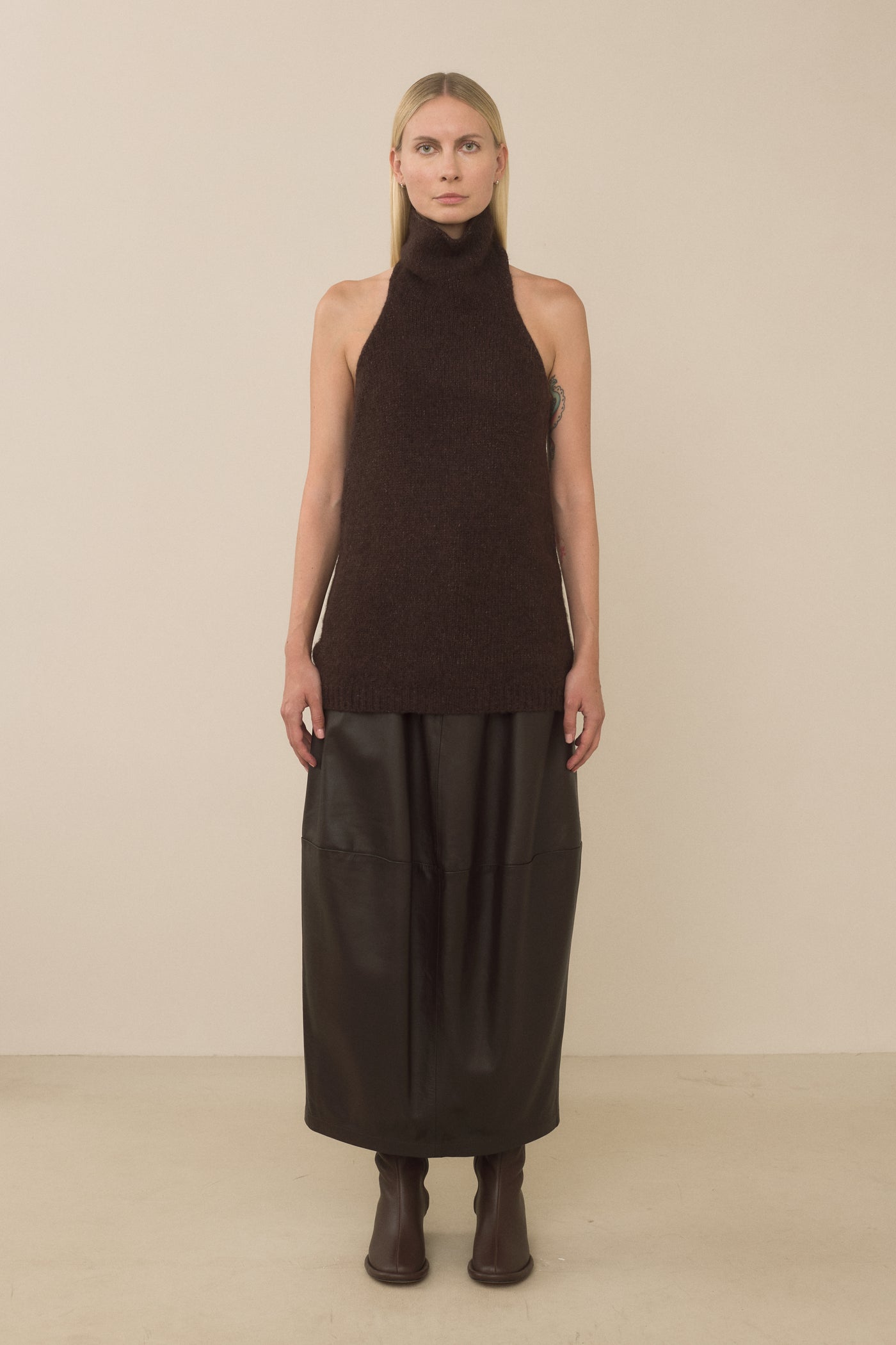 LOFT HALTER