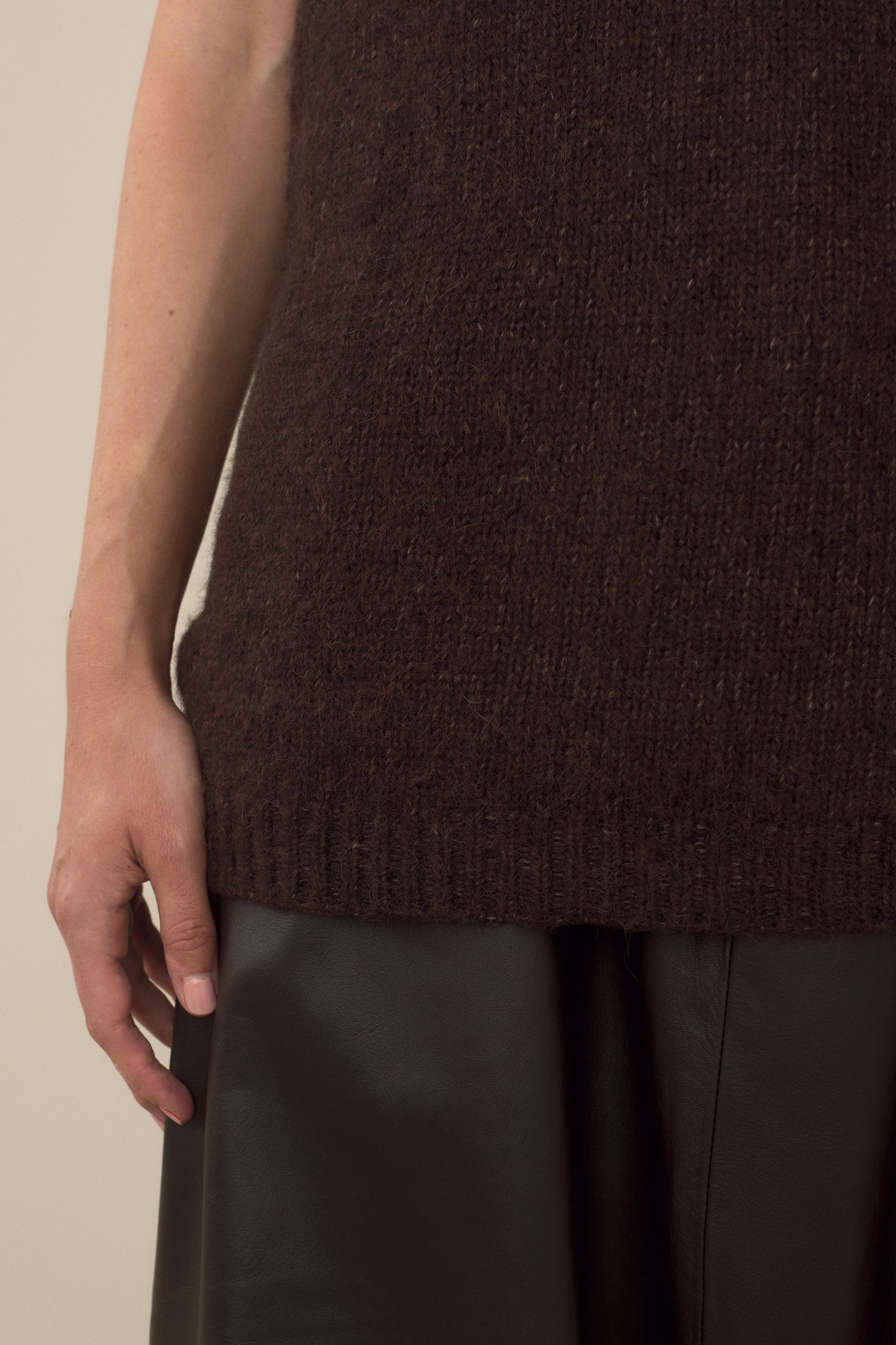 LOFT HALTER
