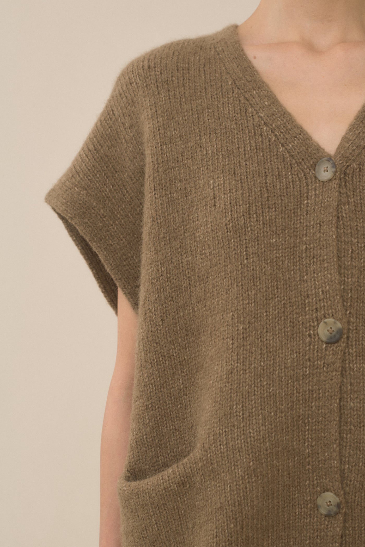 LOFT VEST