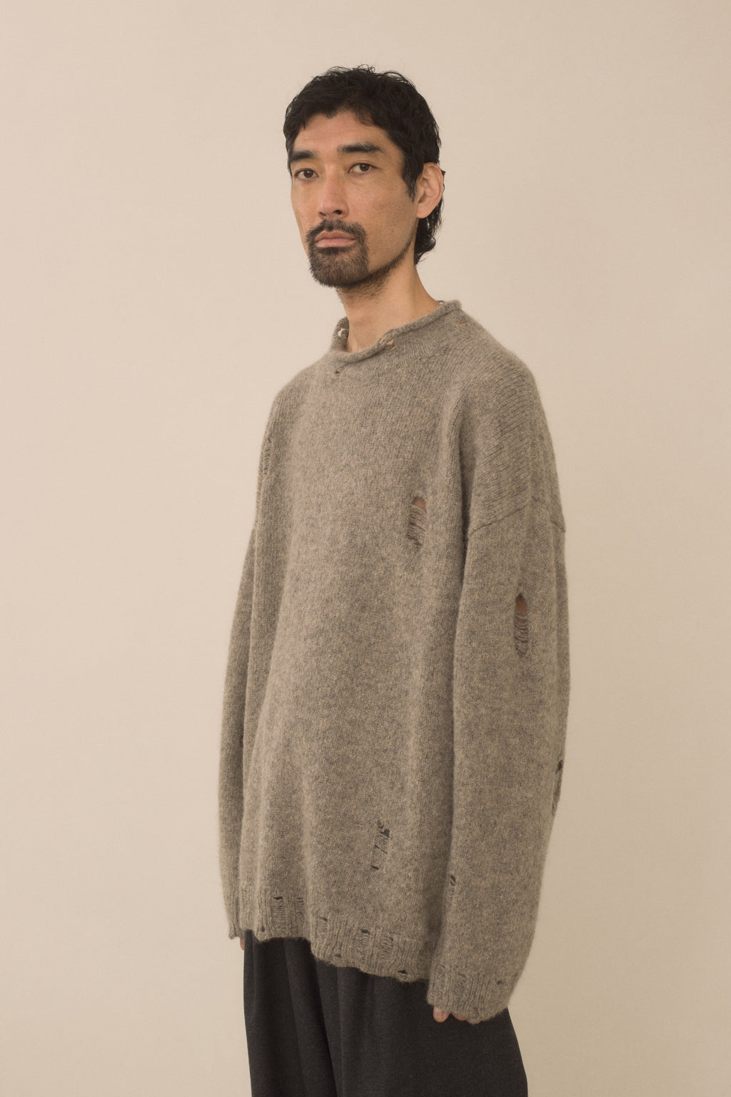 DISTRESSED ROLLNECK