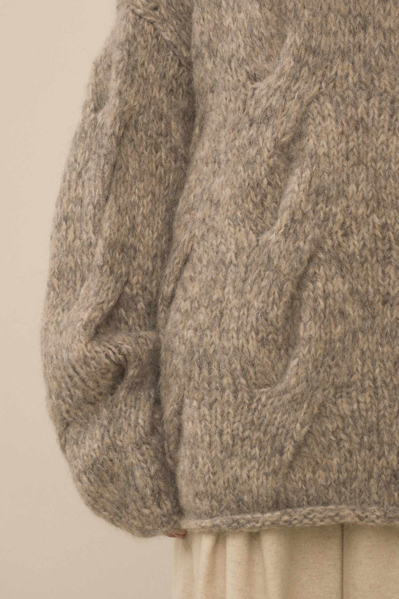 HANDKNIT CABLE ROLLNECK