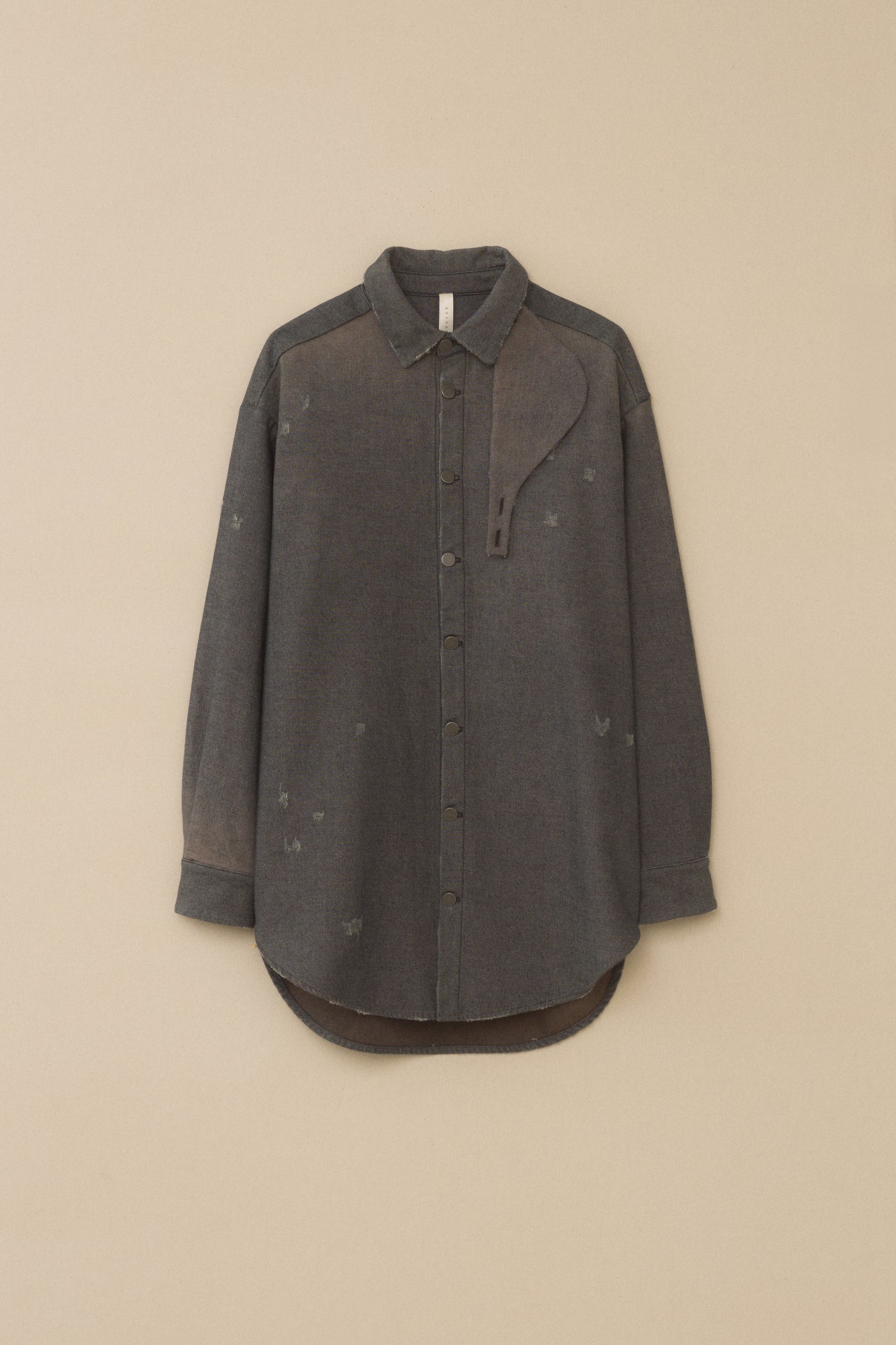 WORN GAITER SHIRT
