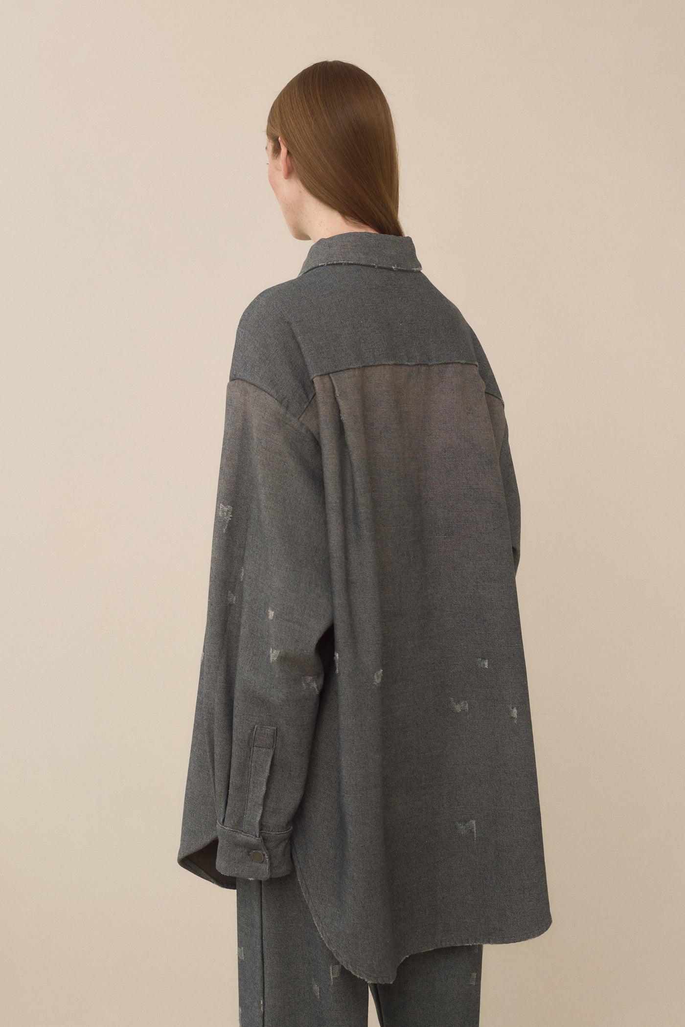 WORN GAITER SHIRT