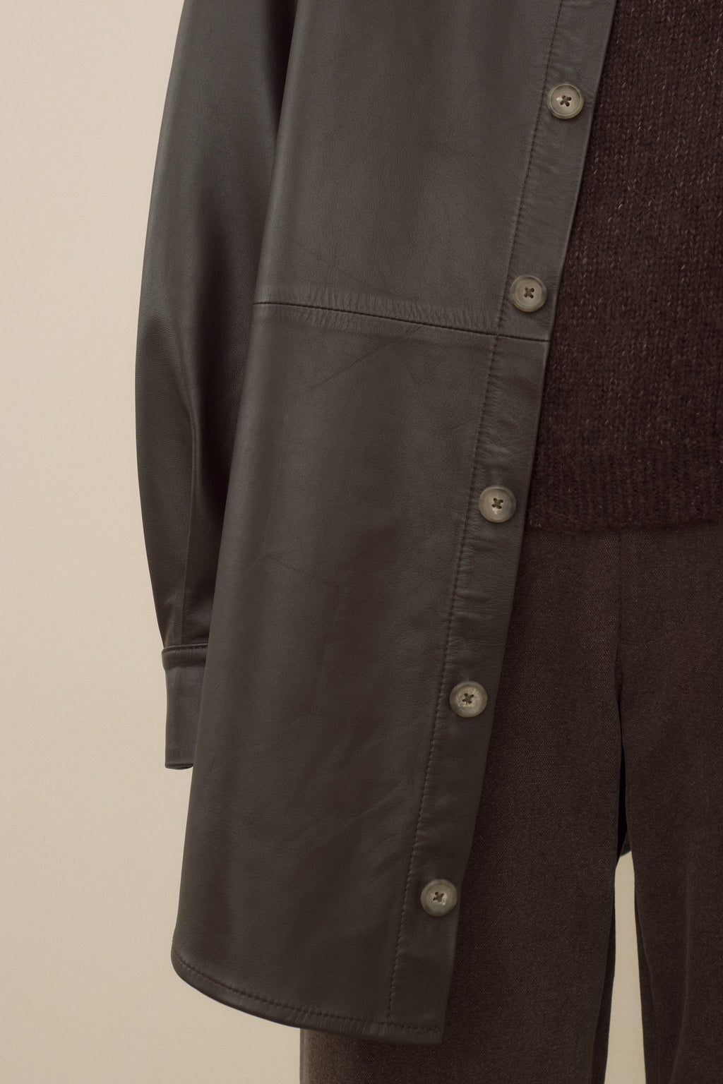 LEATHER GAITER SHIRT JACKET
