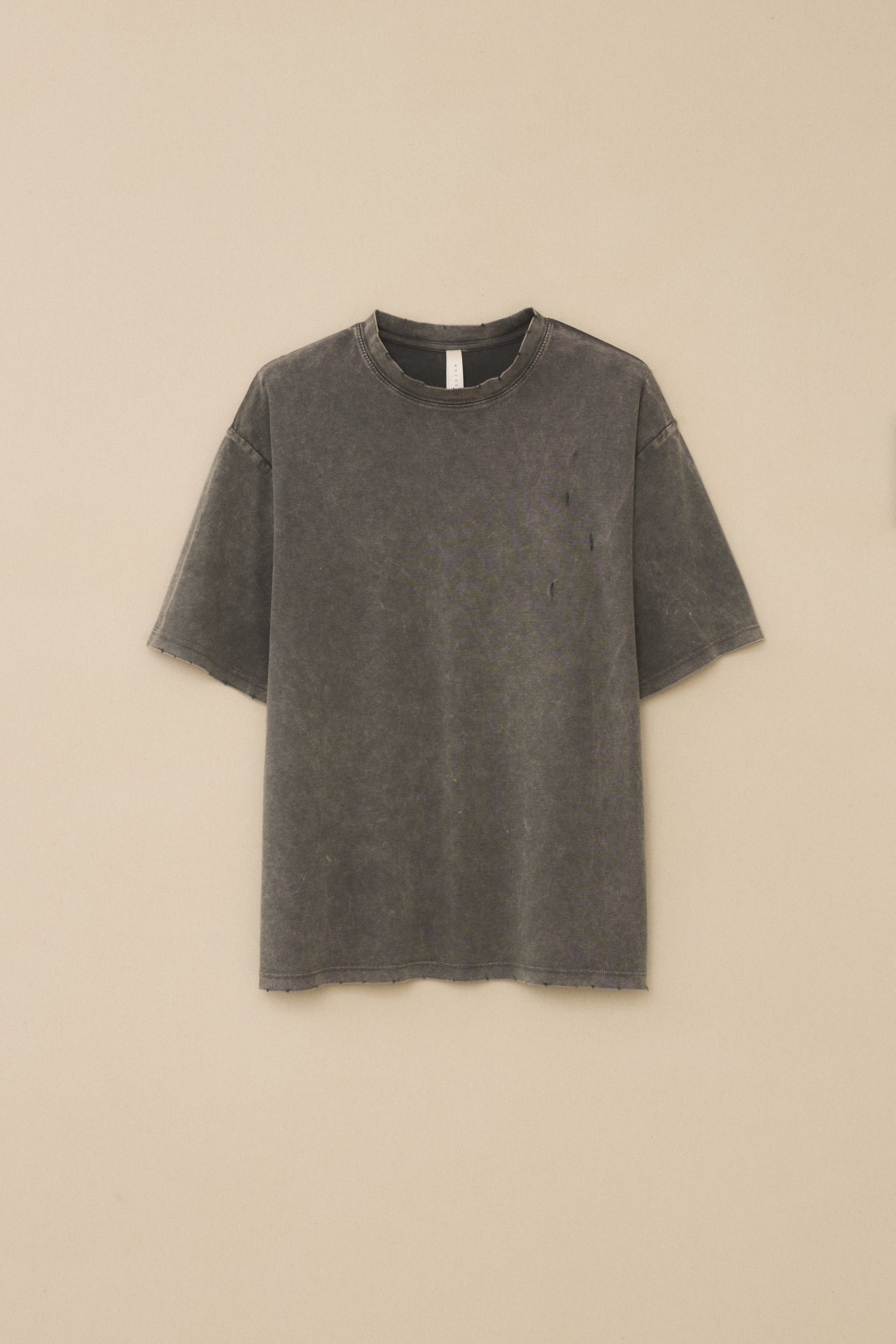 WORN TEE