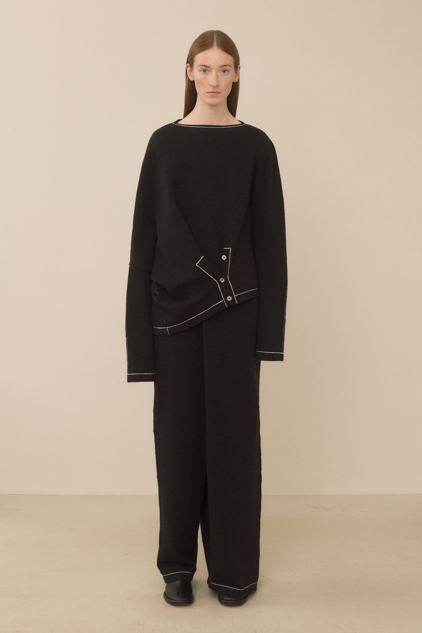 STITCH BUTTON PULLOVER