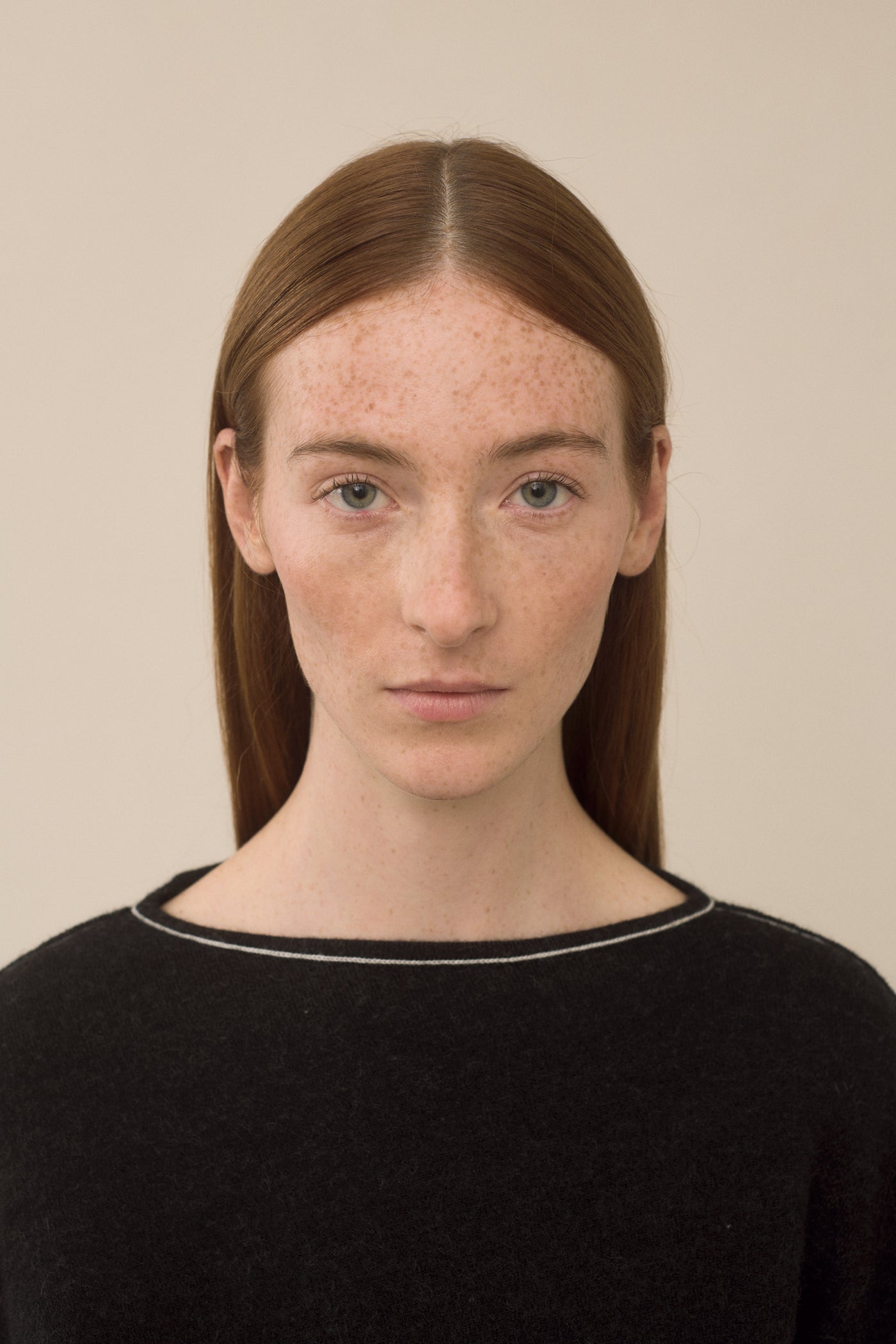 STITCH BUTTON PULLOVER