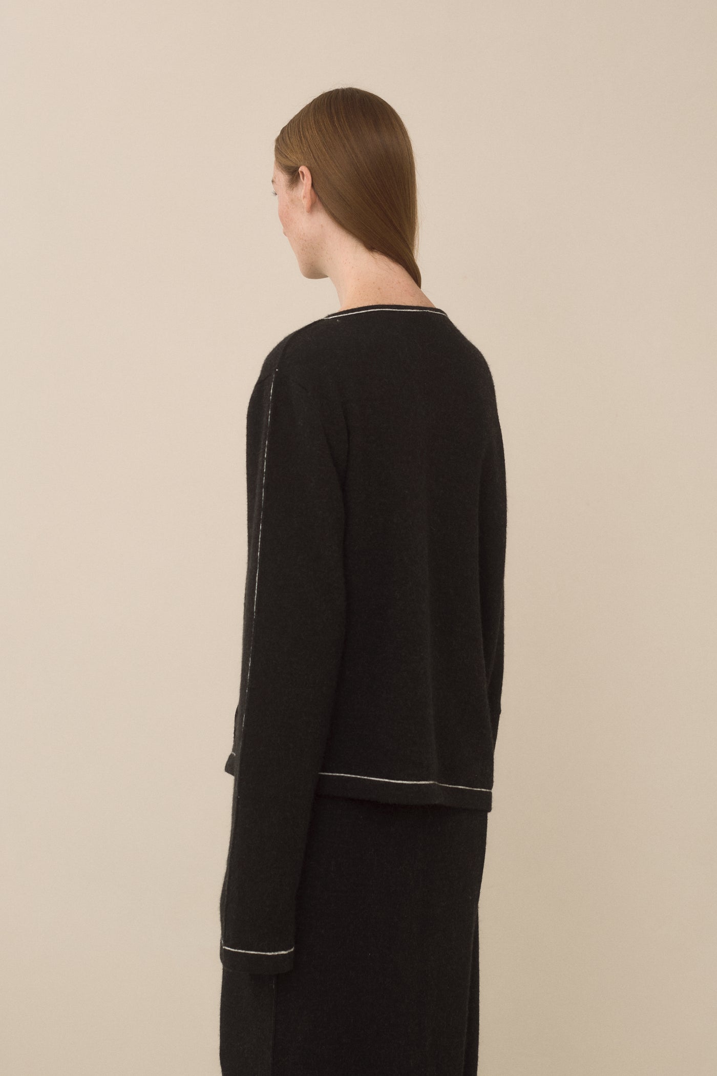 STITCH BUTTON PULLOVER