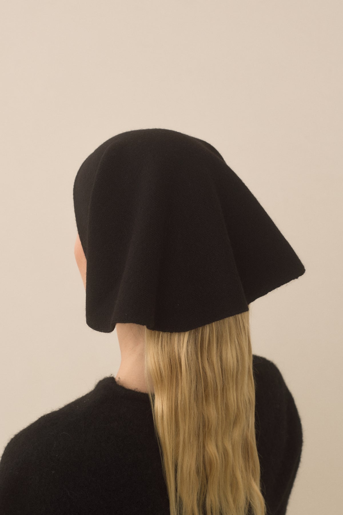 DOUBLE KNIT KERCHIEF