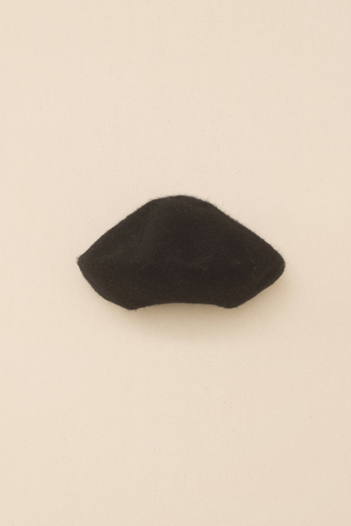 FELT BERET