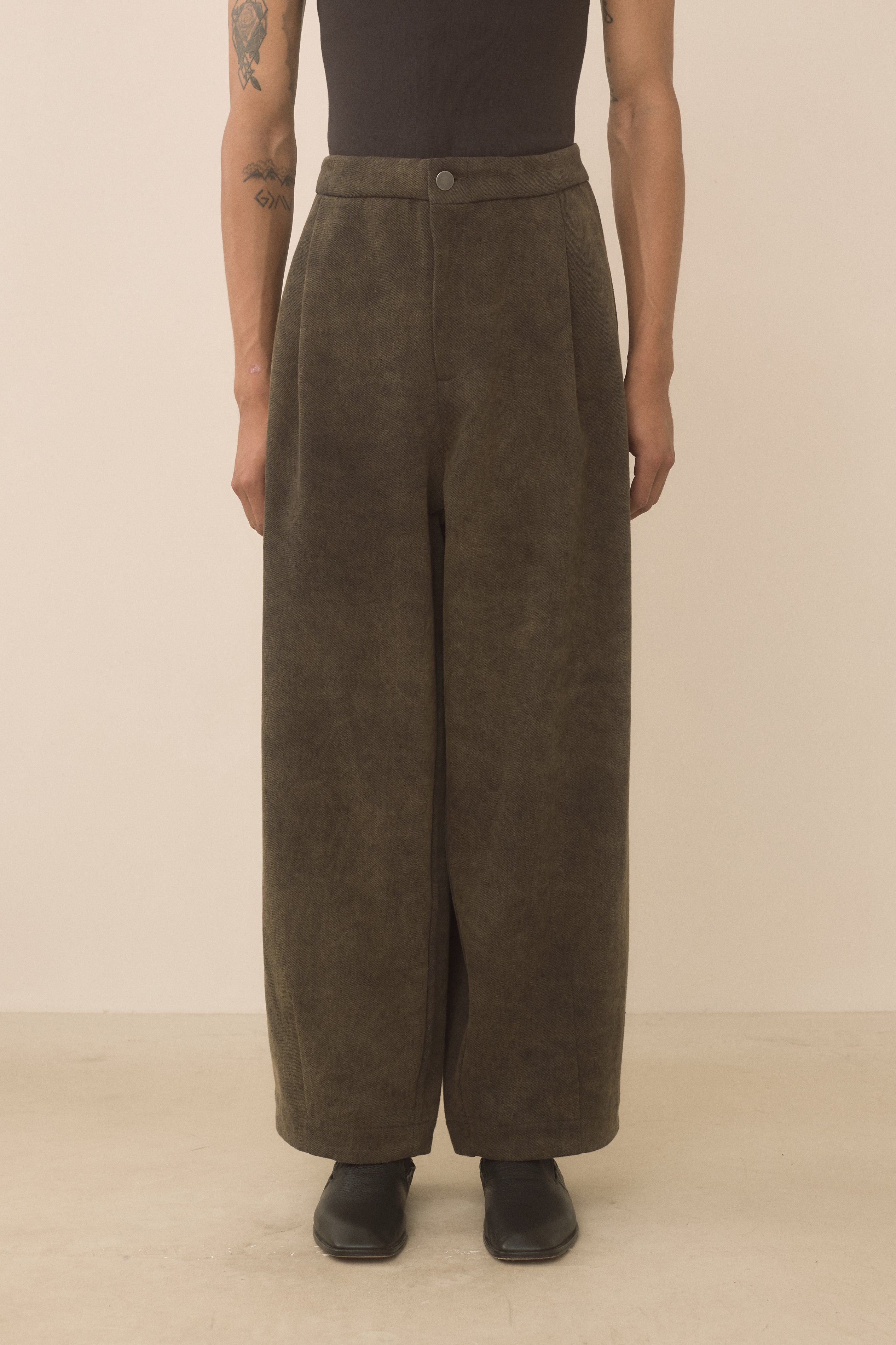 TWILL TAPER PANTS