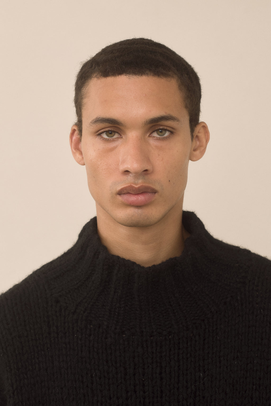 HANDKNIT MOCKNECK