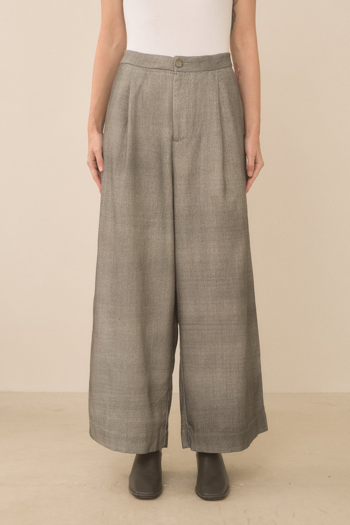 BRUSHSTROKE TROUSER