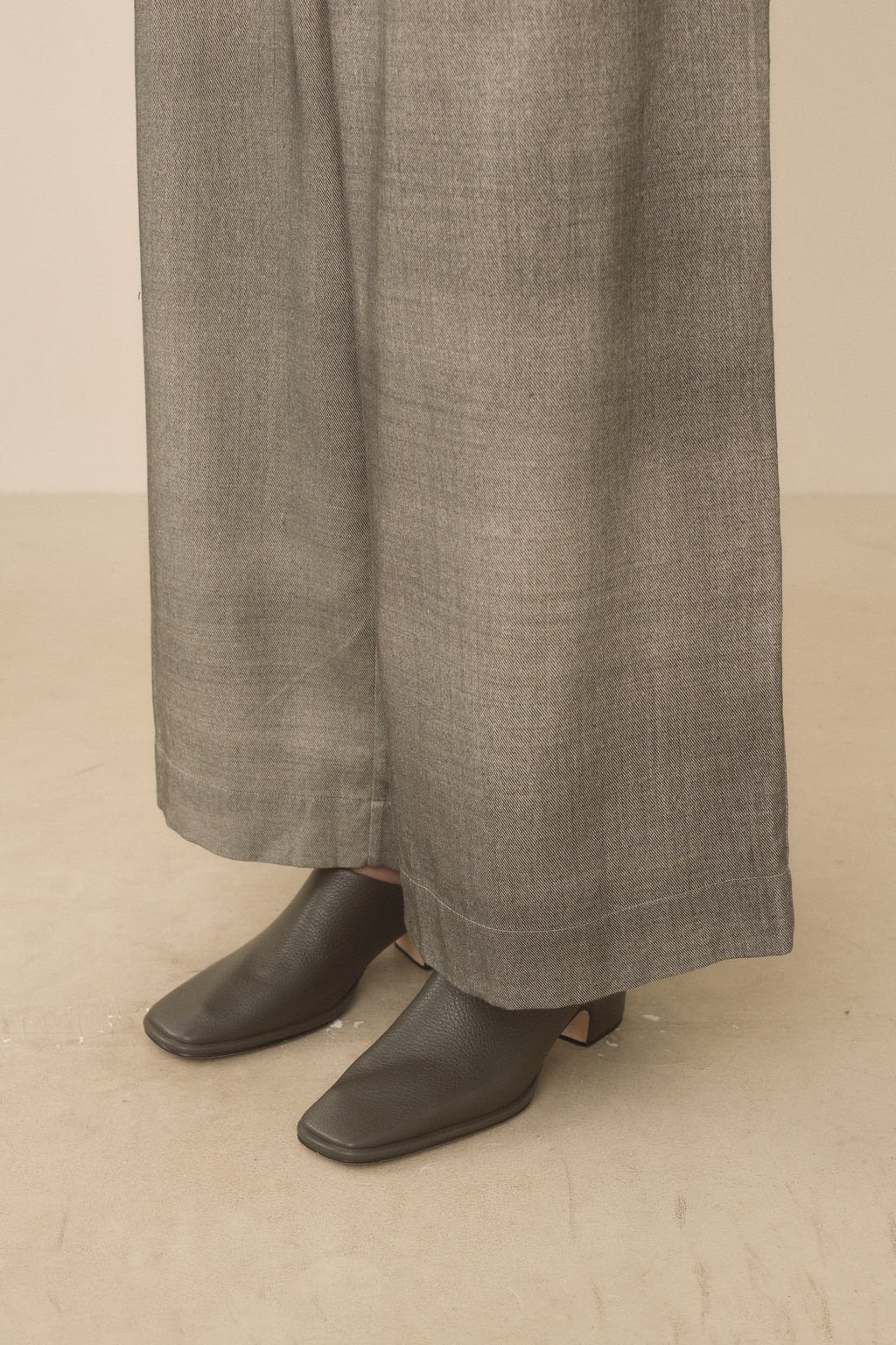 BRUSHSTROKE TROUSER