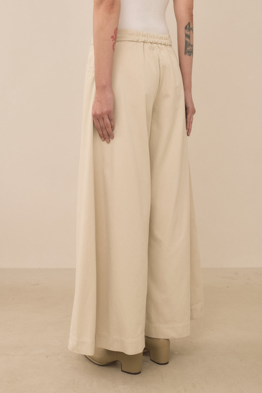 SWEEP PANTS