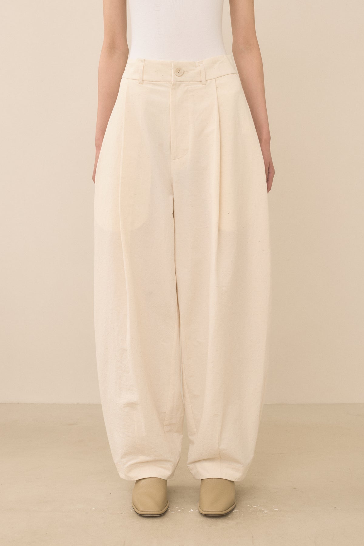 TAPER TROUSER