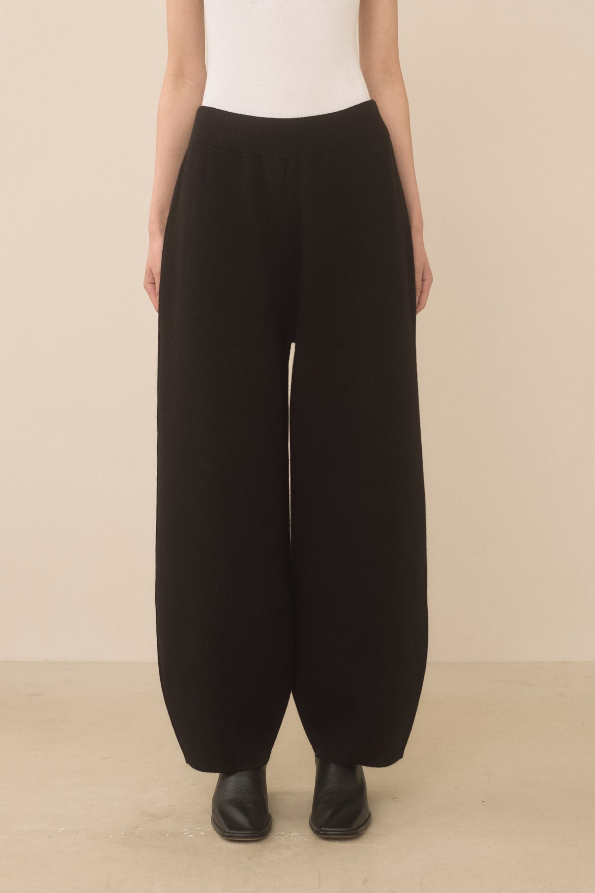 DOUBLE KNIT TAPER PANTS