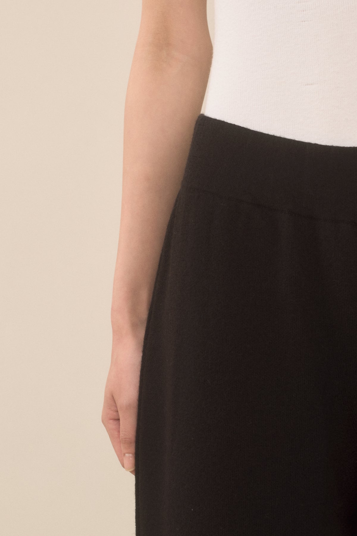 DOUBLE KNIT TAPER PANTS