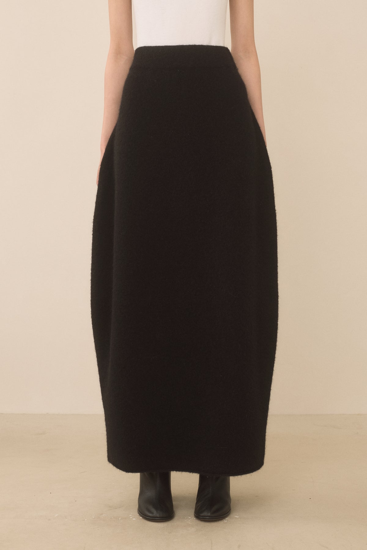 FELT BOTTLE SKIRT