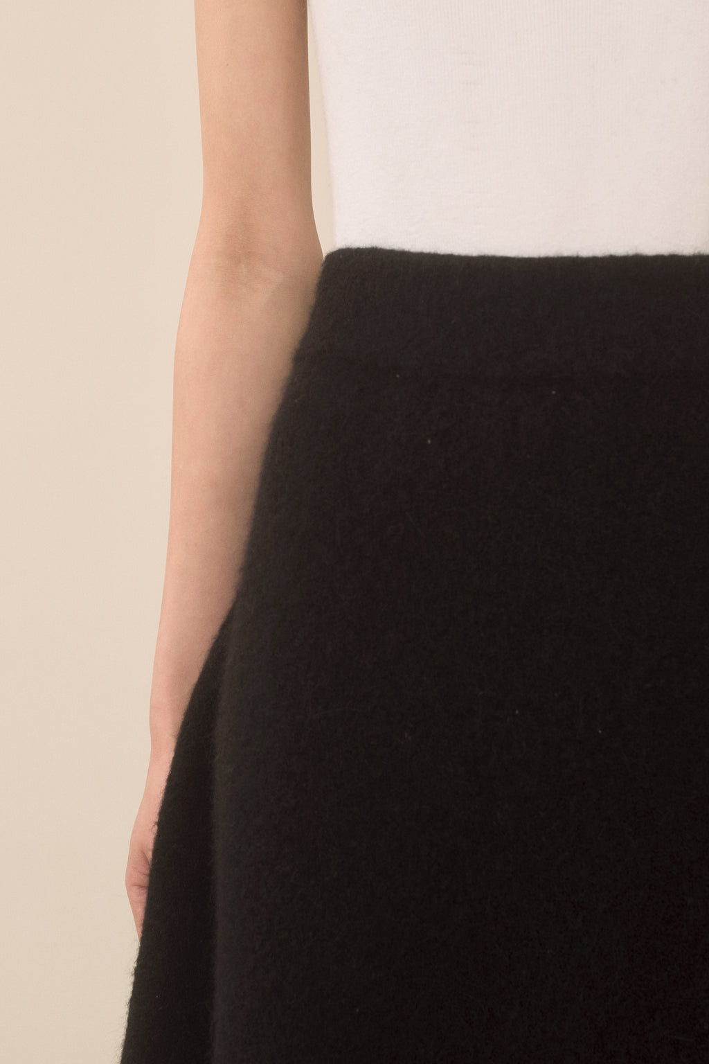 FELT BOTTLE SKIRT