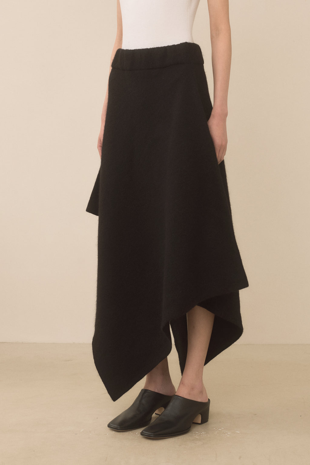 MANTA SKIRT
