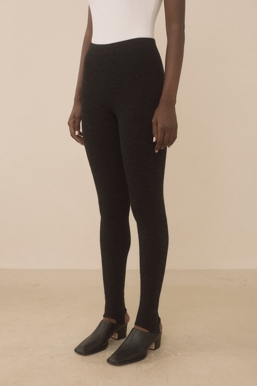STIRRUP LEGGING