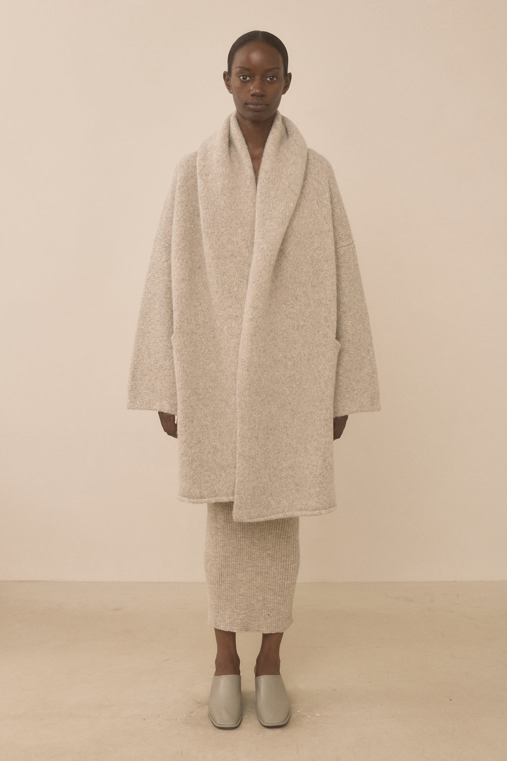 CAPOTE COAT