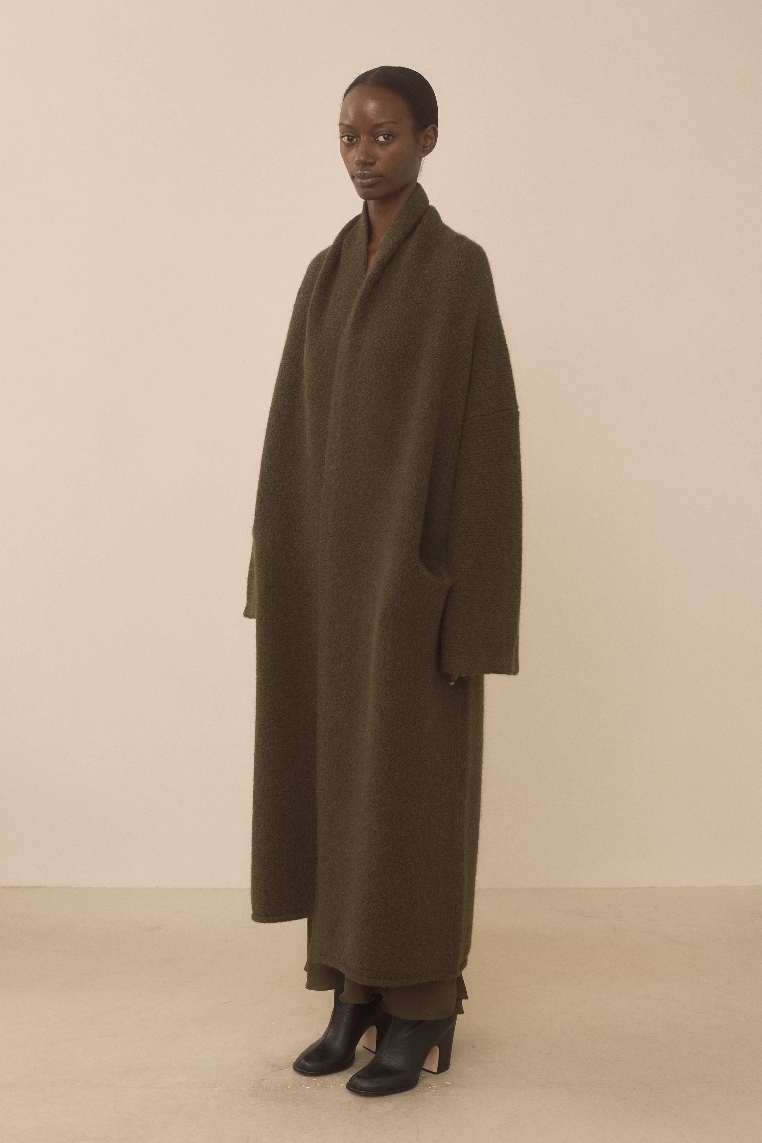 LONG SHAWL CARDIGAN