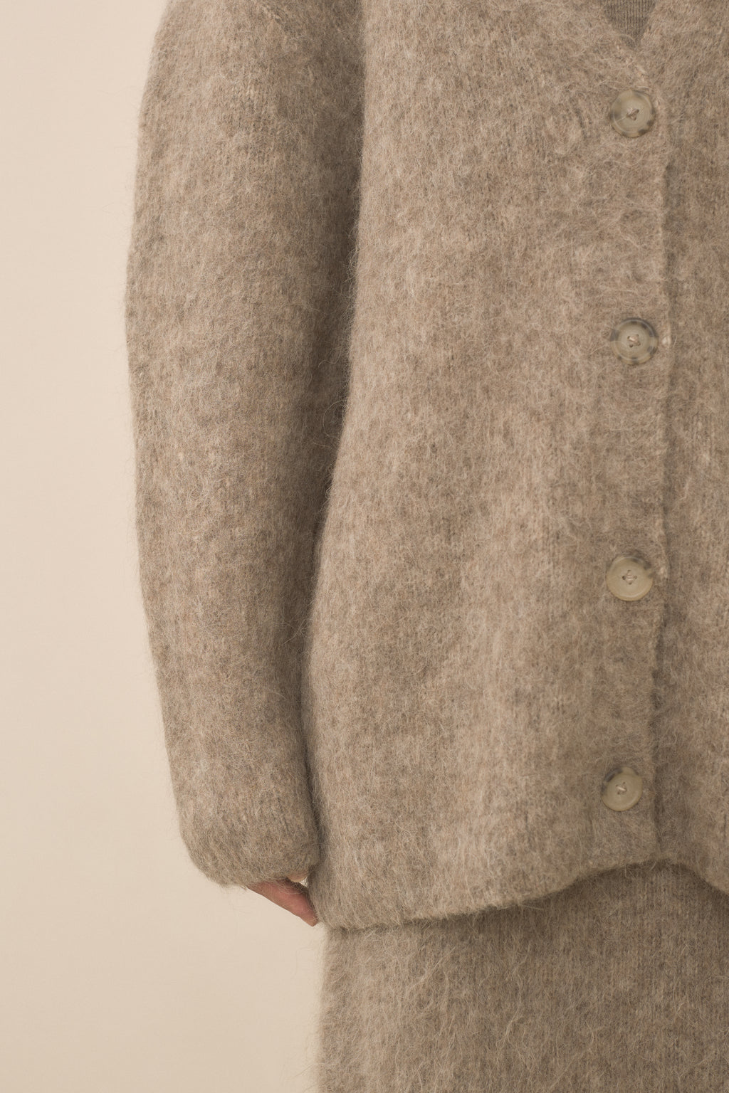 BRUSHED CARDIGAN