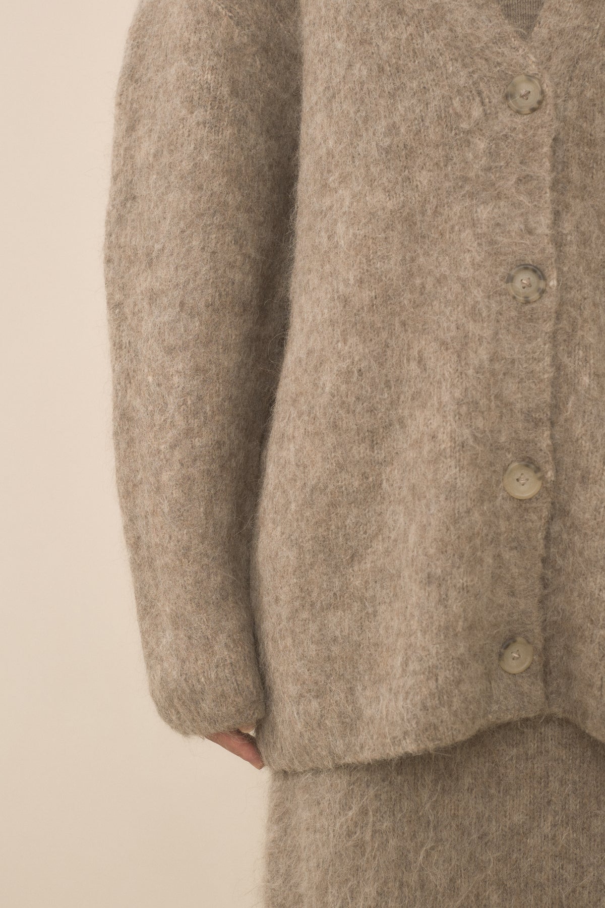 BRUSHED CARDIGAN