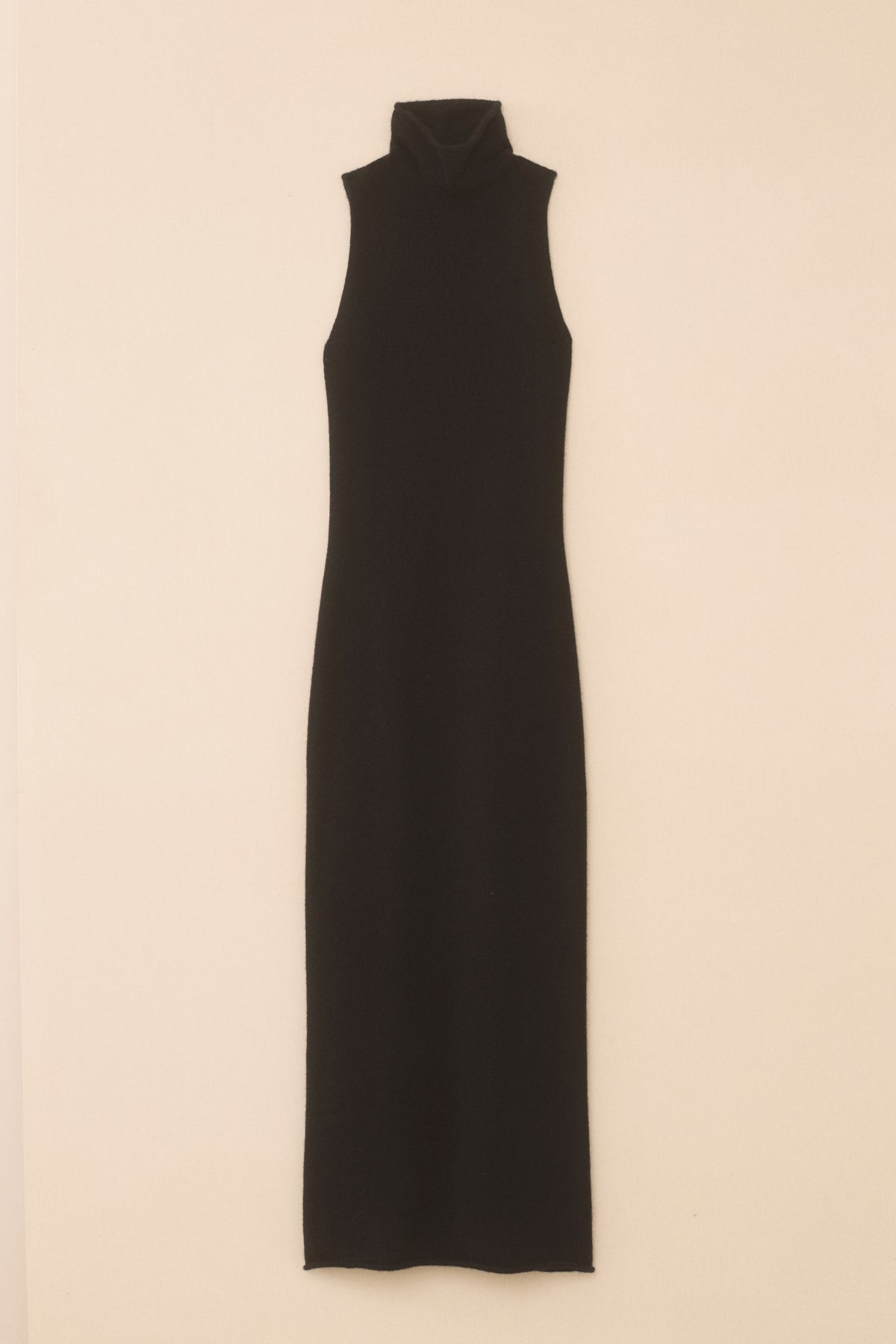 SOFT FUNNEL DRESS