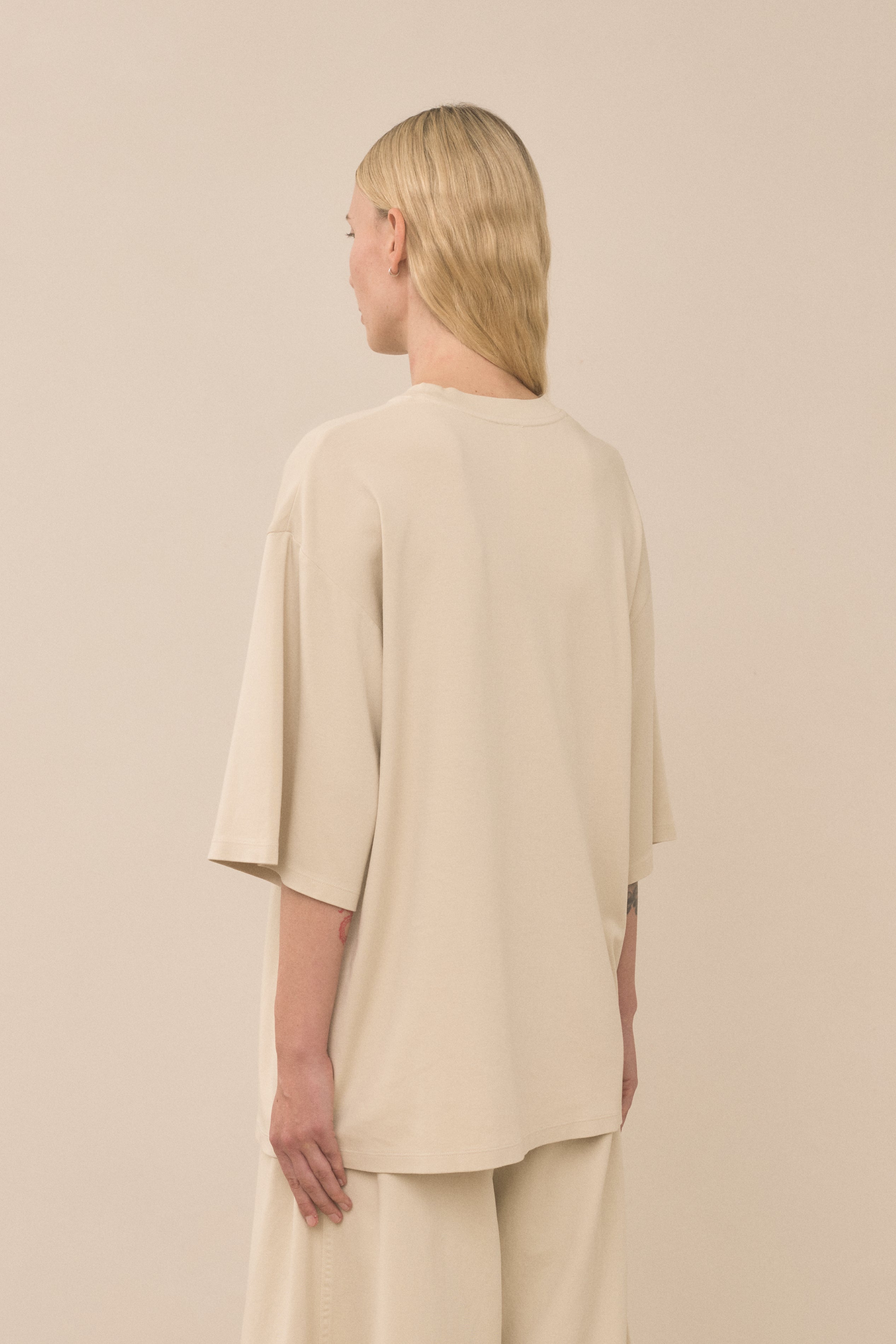INTERLOCK TEE