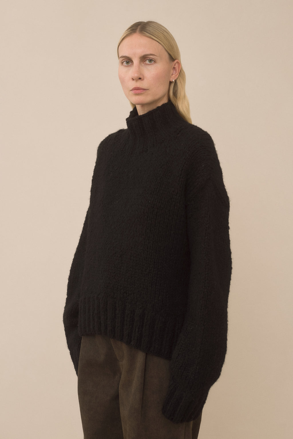 HANDKNIT MOCKNECK