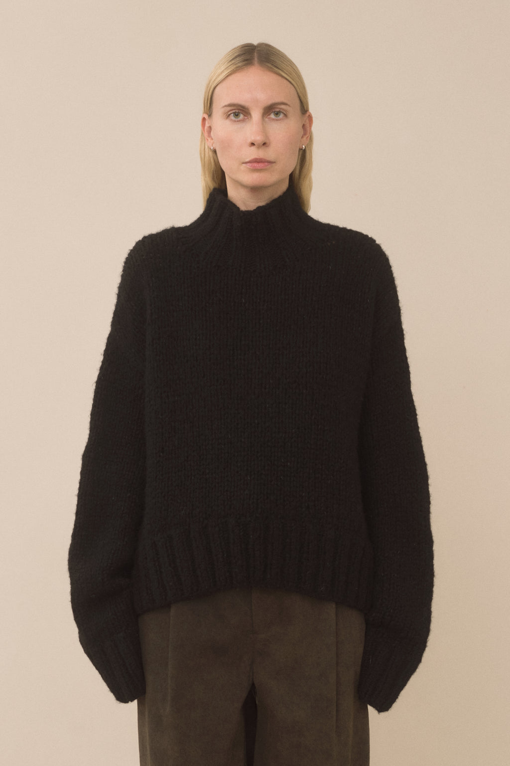 HANDKNIT MOCKNECK