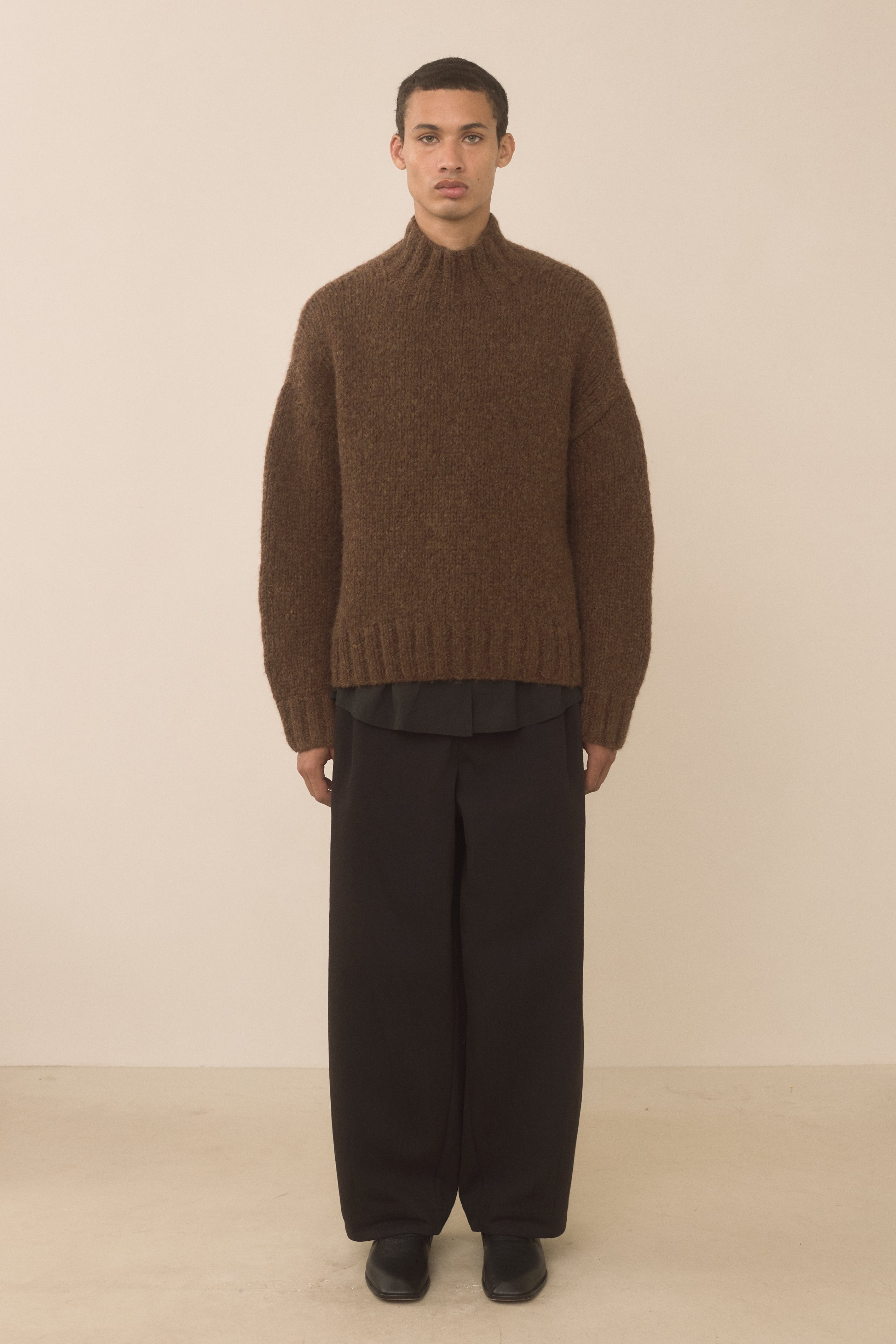 HANDKNIT MOCKNECK