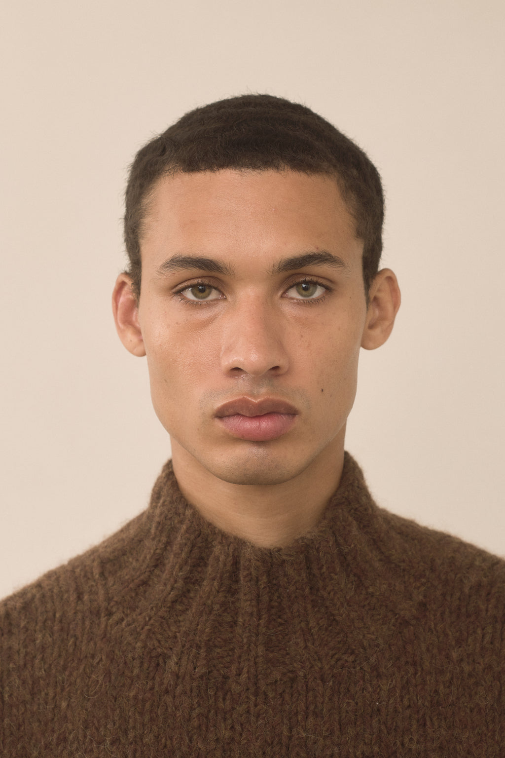 HANDKNIT MOCKNECK