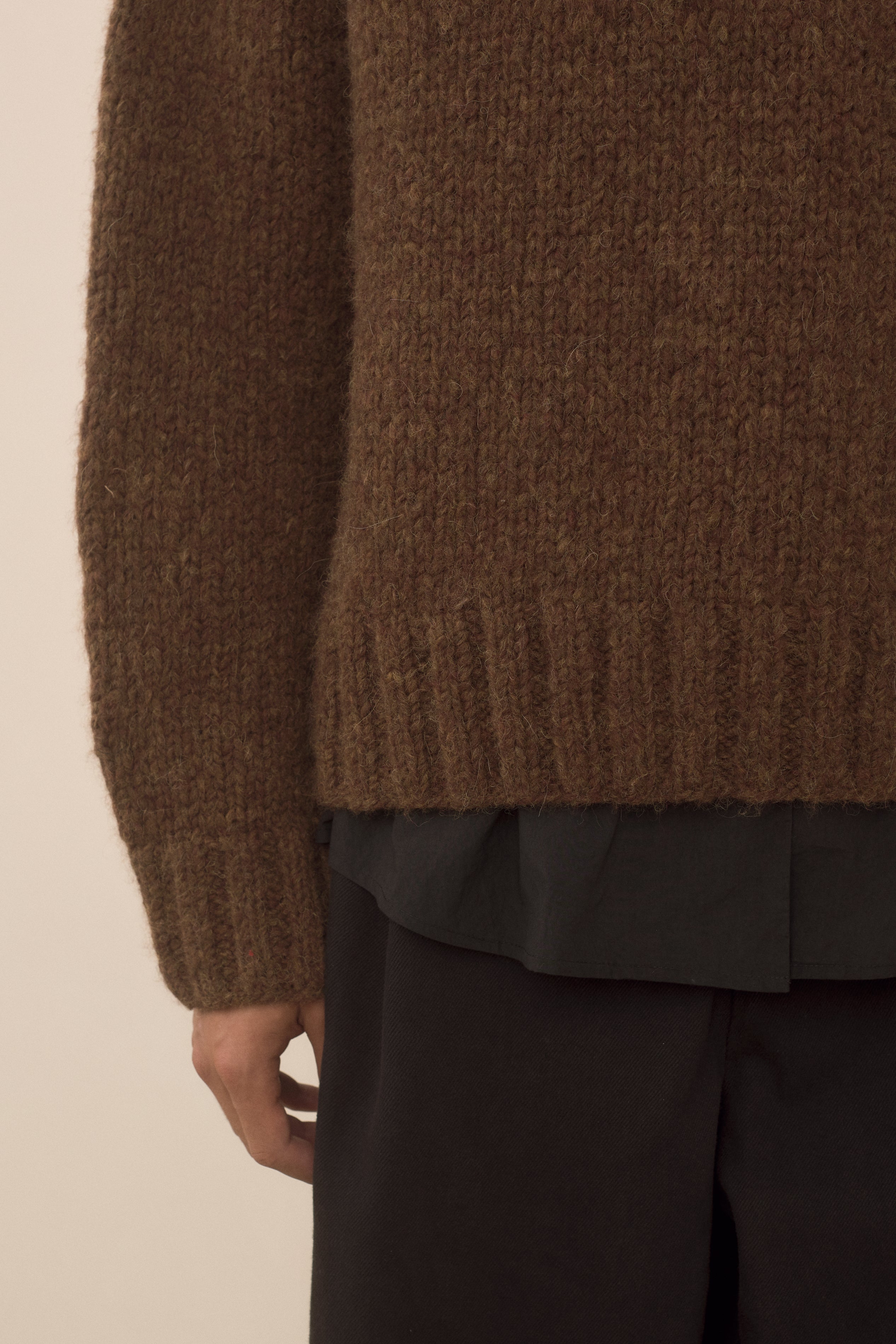 HANDKNIT MOCKNECK