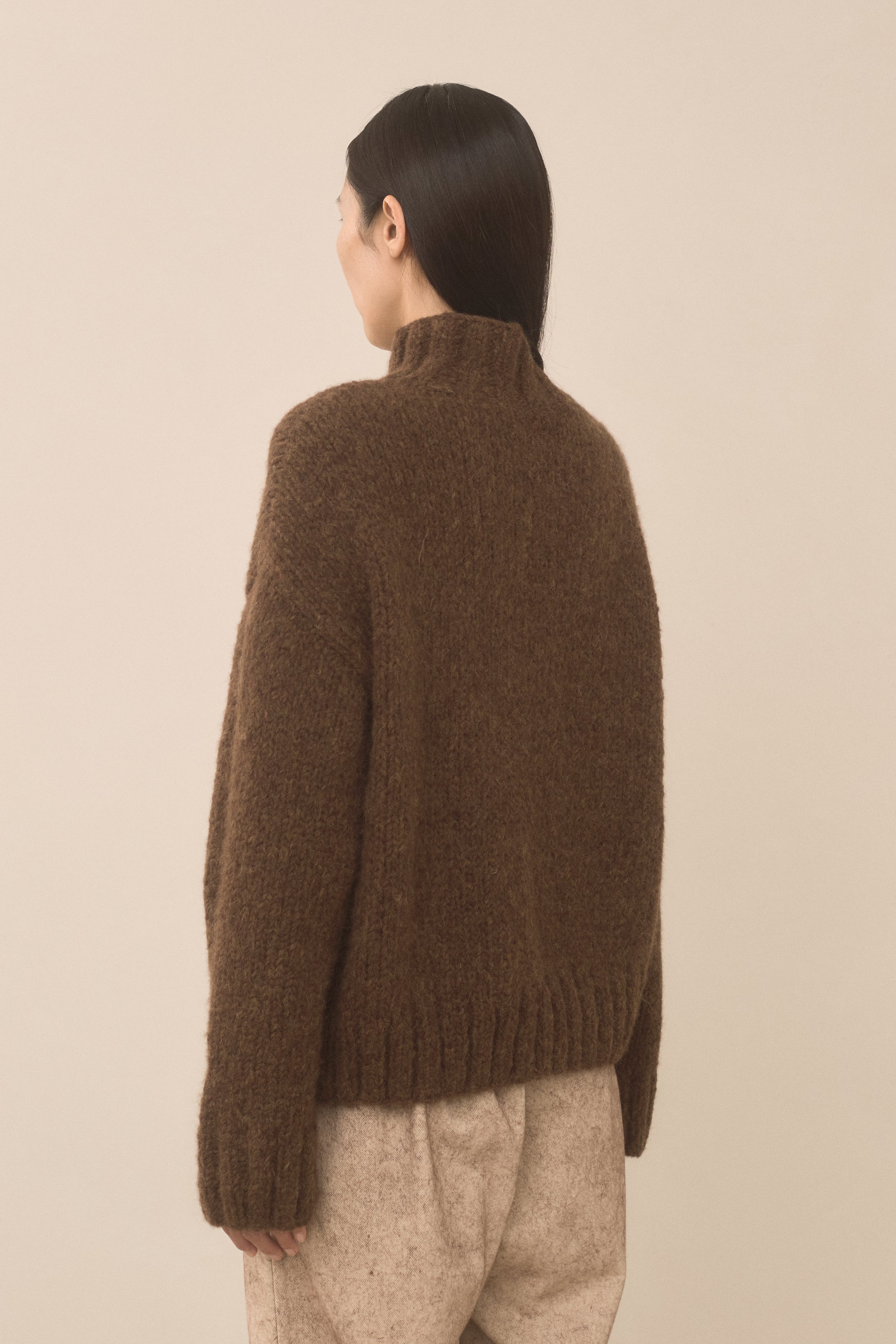 HANDKNIT MOCKNECK