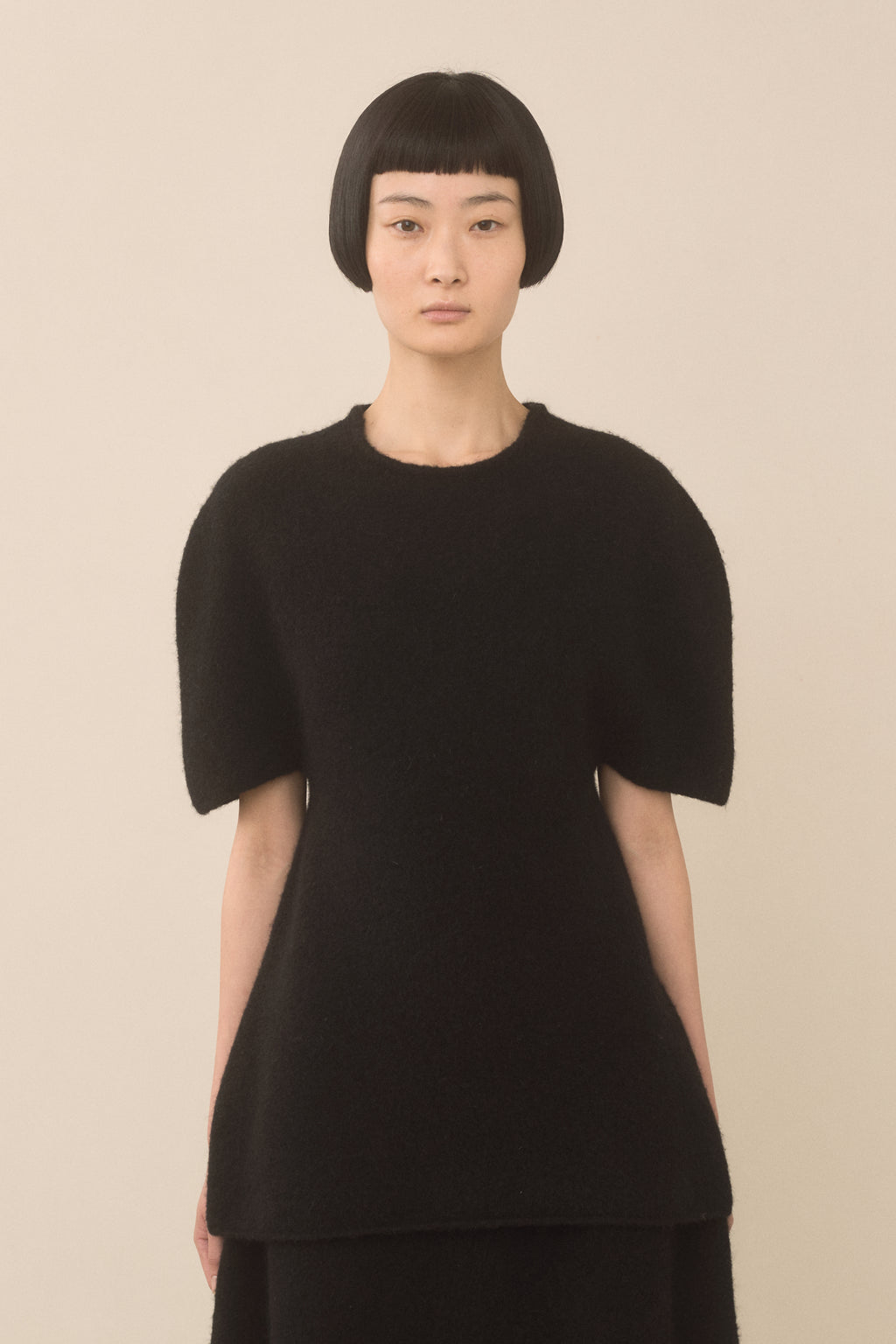 FELT CAPE CREWNECK
