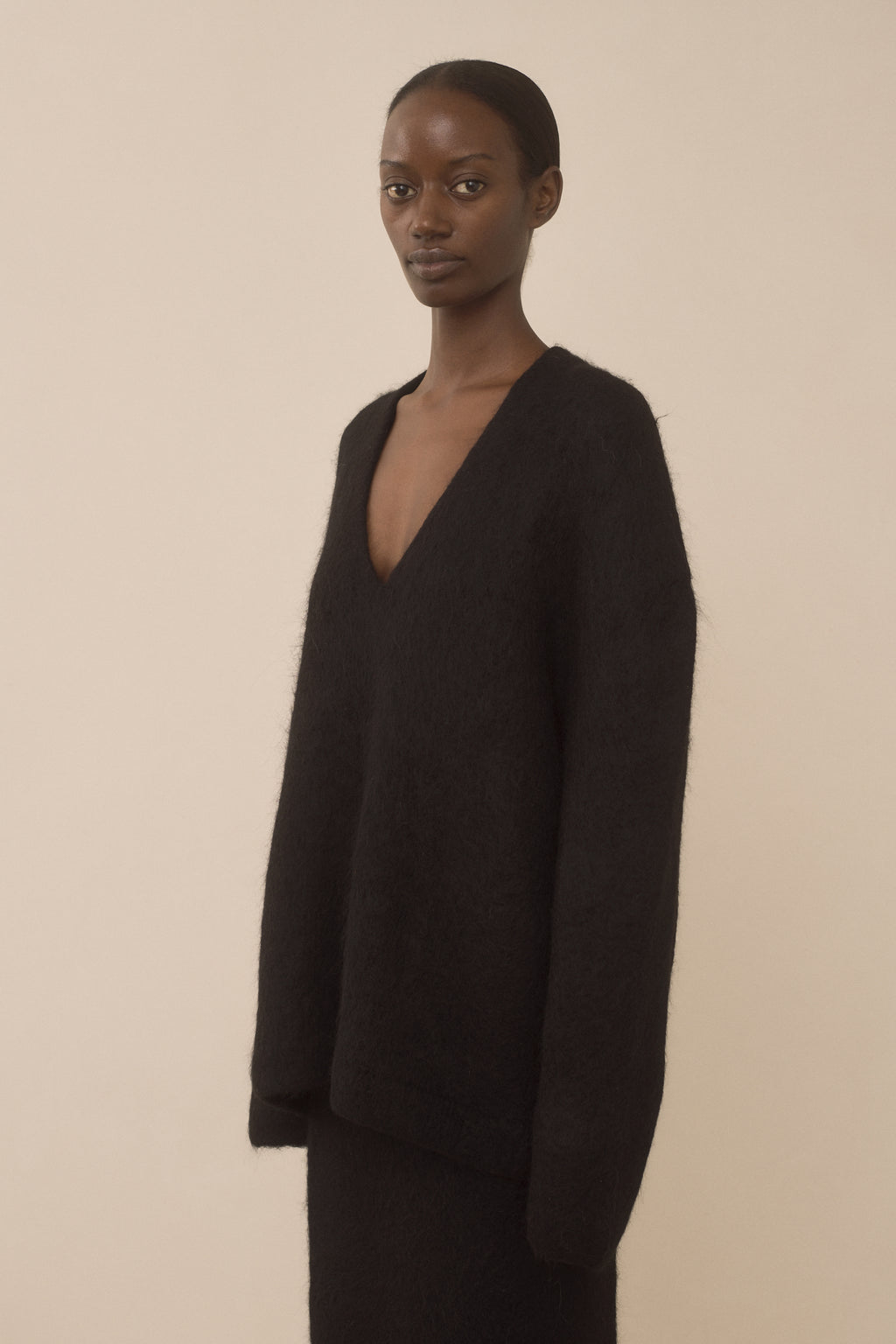 BRUSHED V NECK