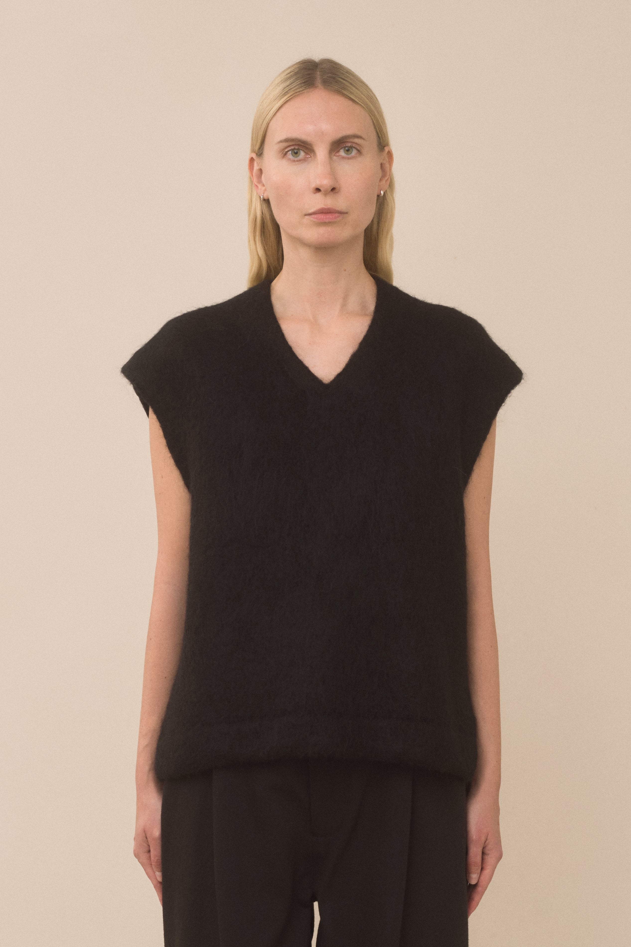 BRUSHED VEST
