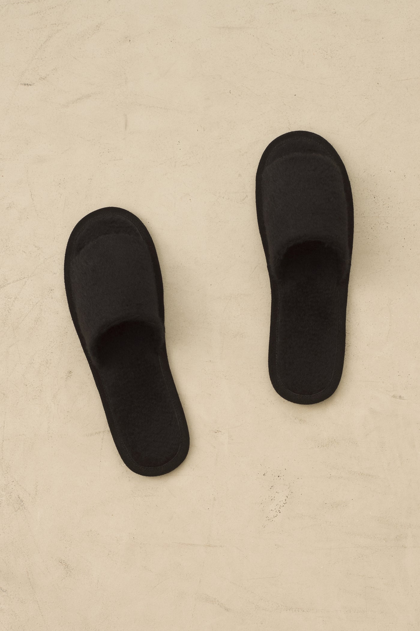 SURI BRUSHED SLIPPER