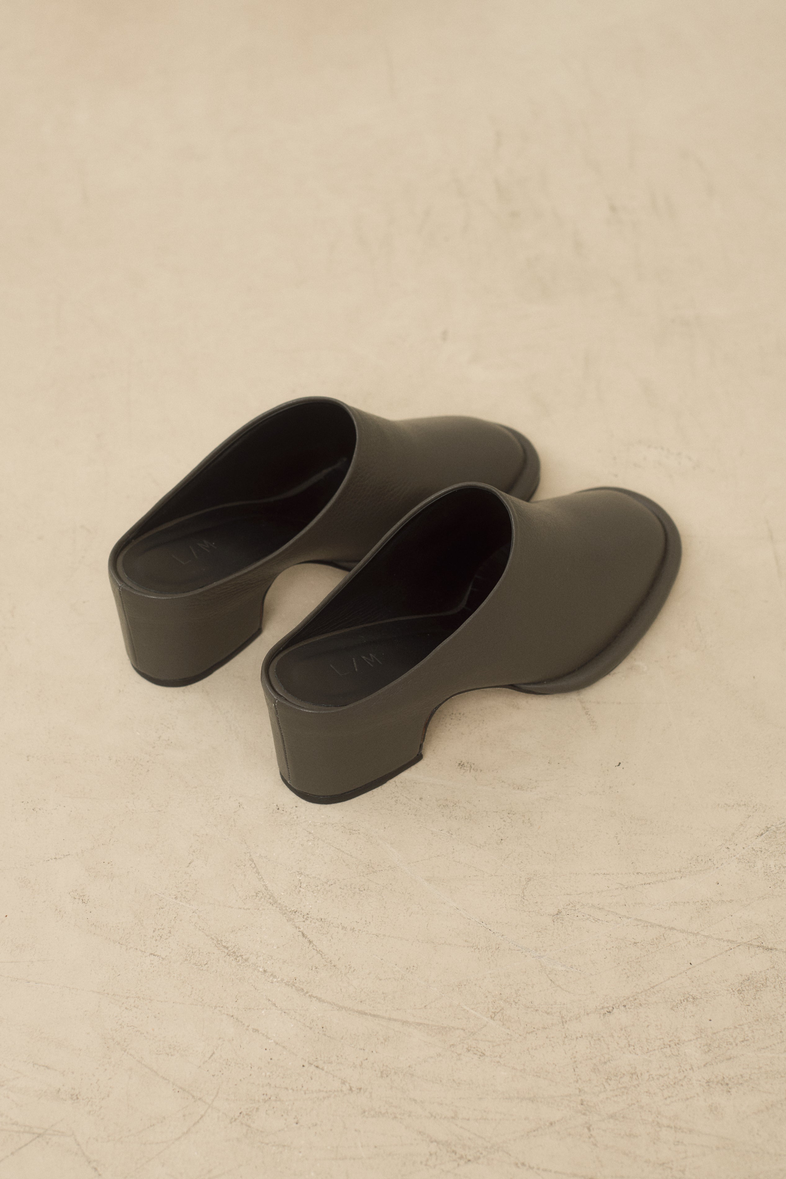 SOFT ARCH MULE