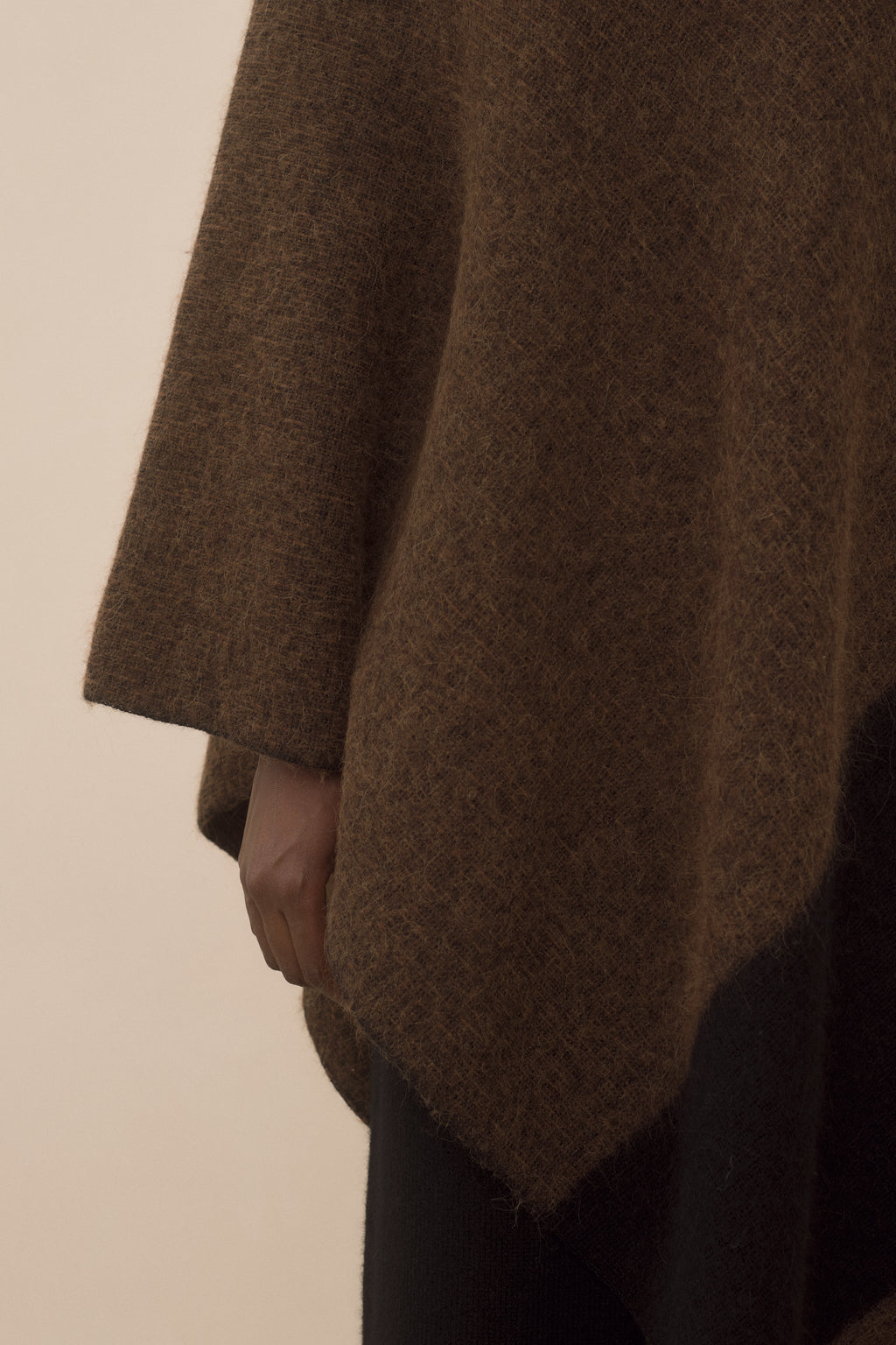 BLOCK PONCHO