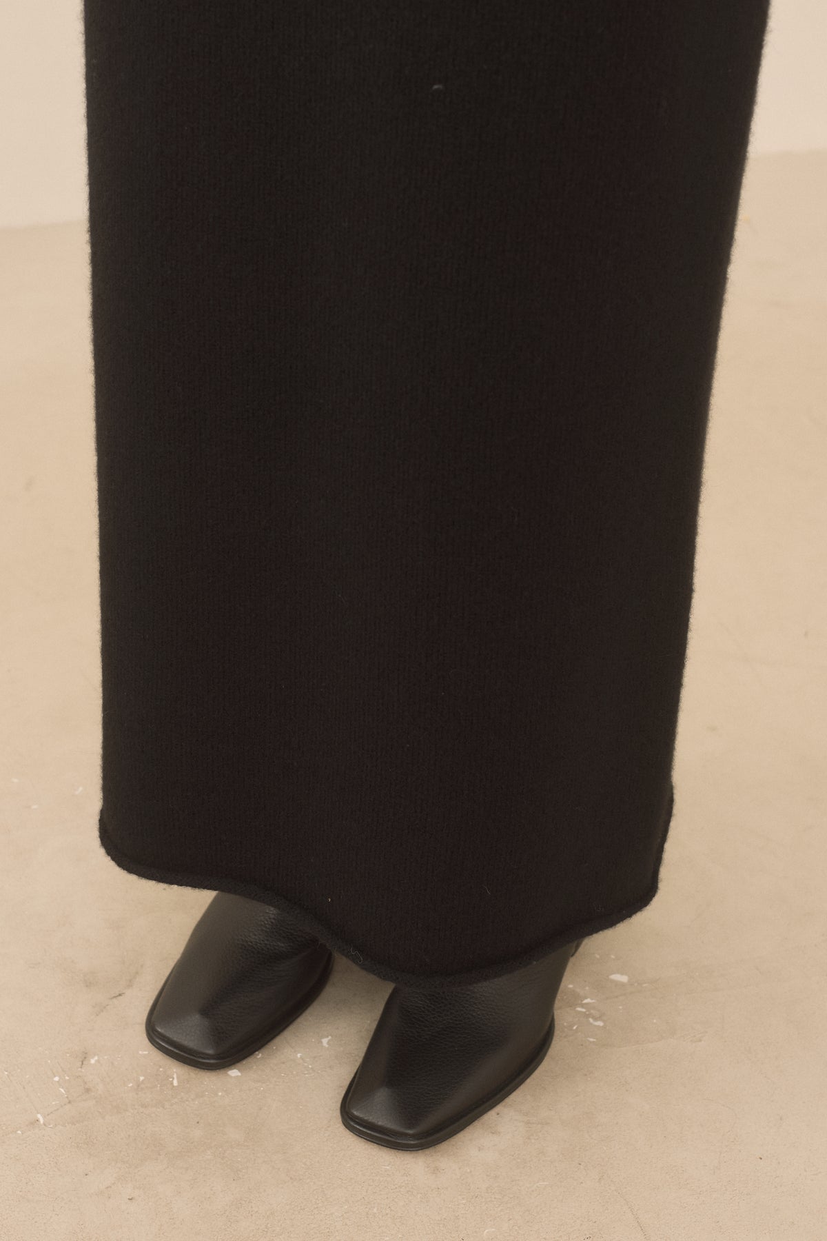 SOFT FUNNEL DRESS