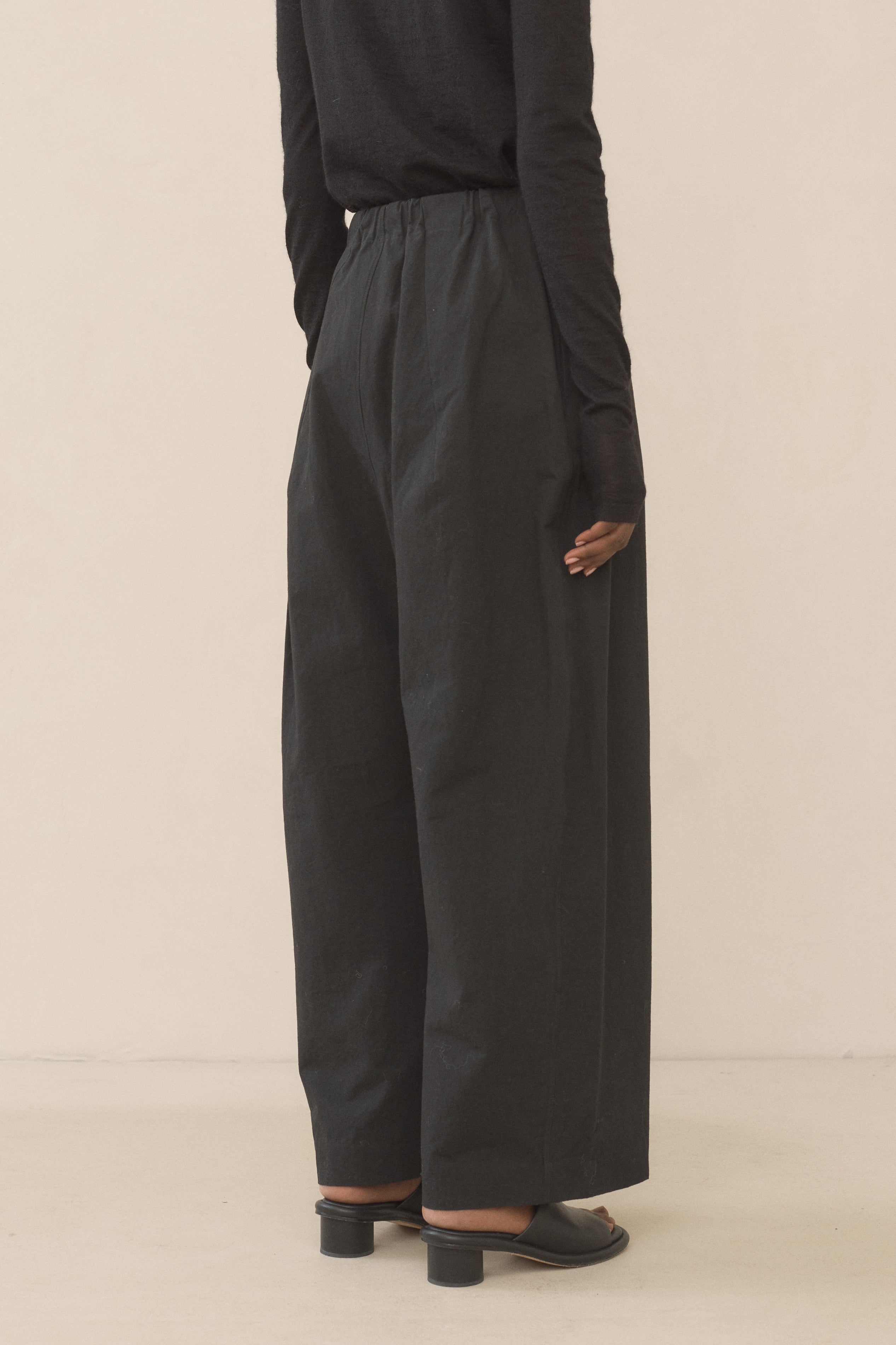 GALLERY PANTS
