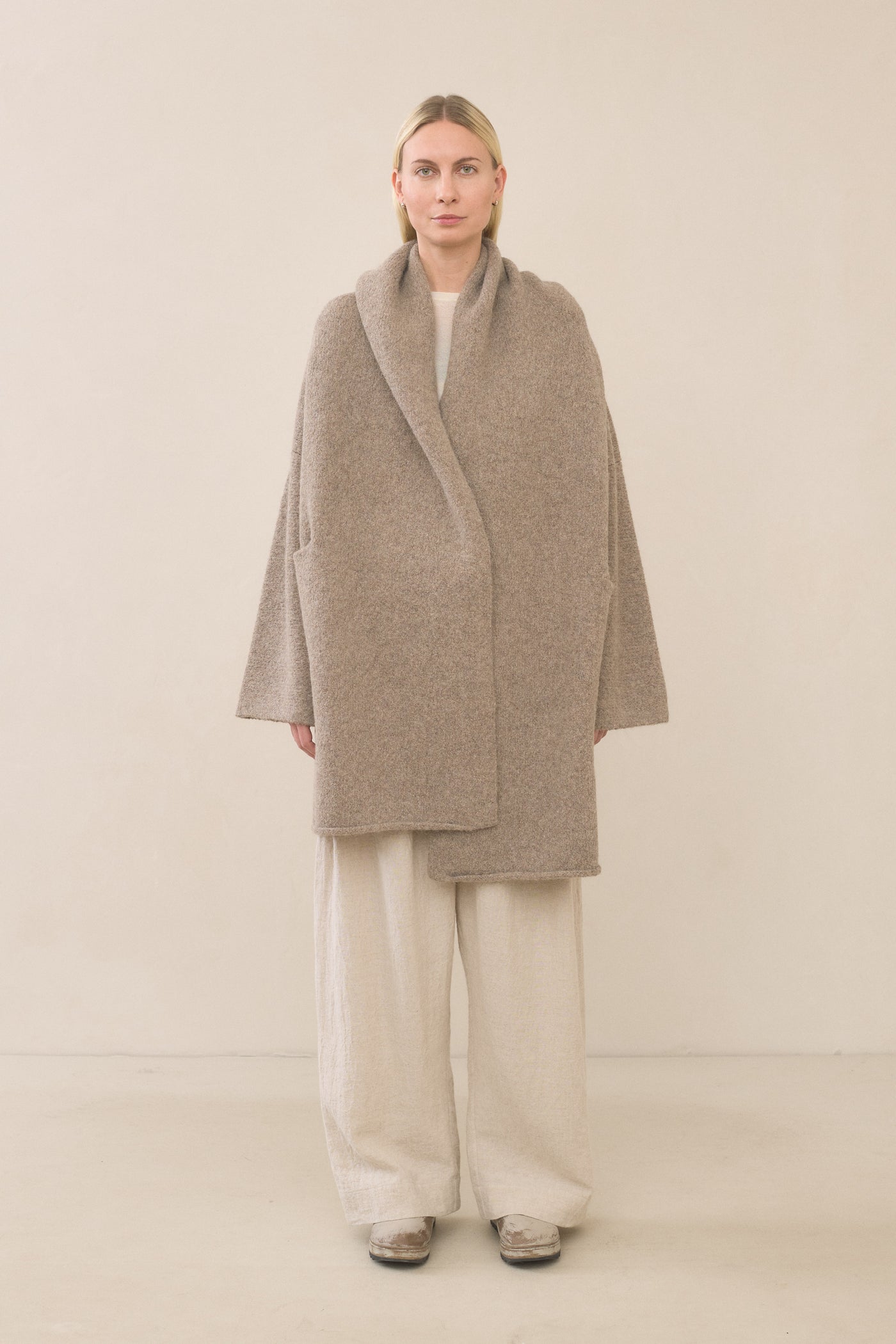 CAPOTE COAT