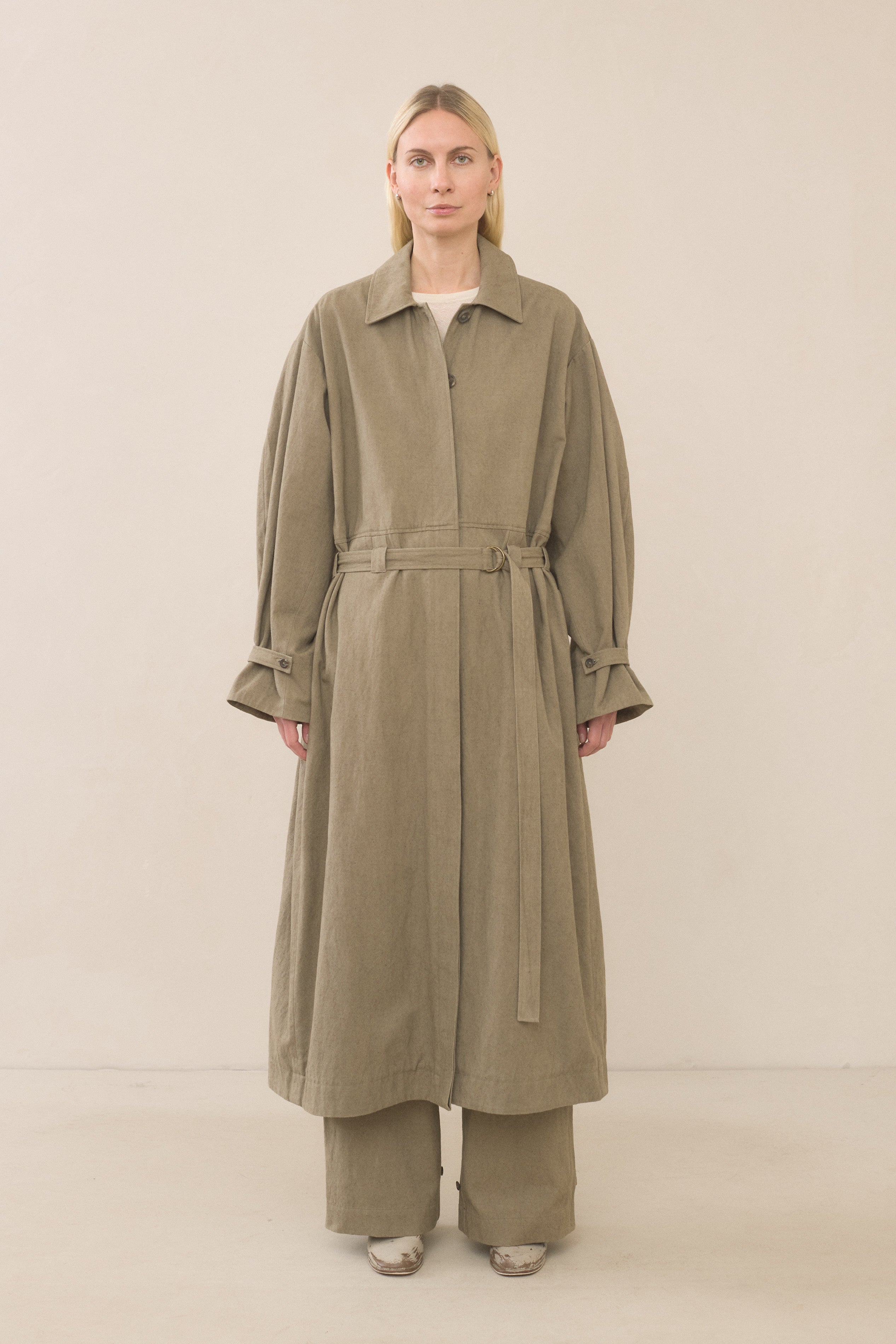 BELTED TRENCH
